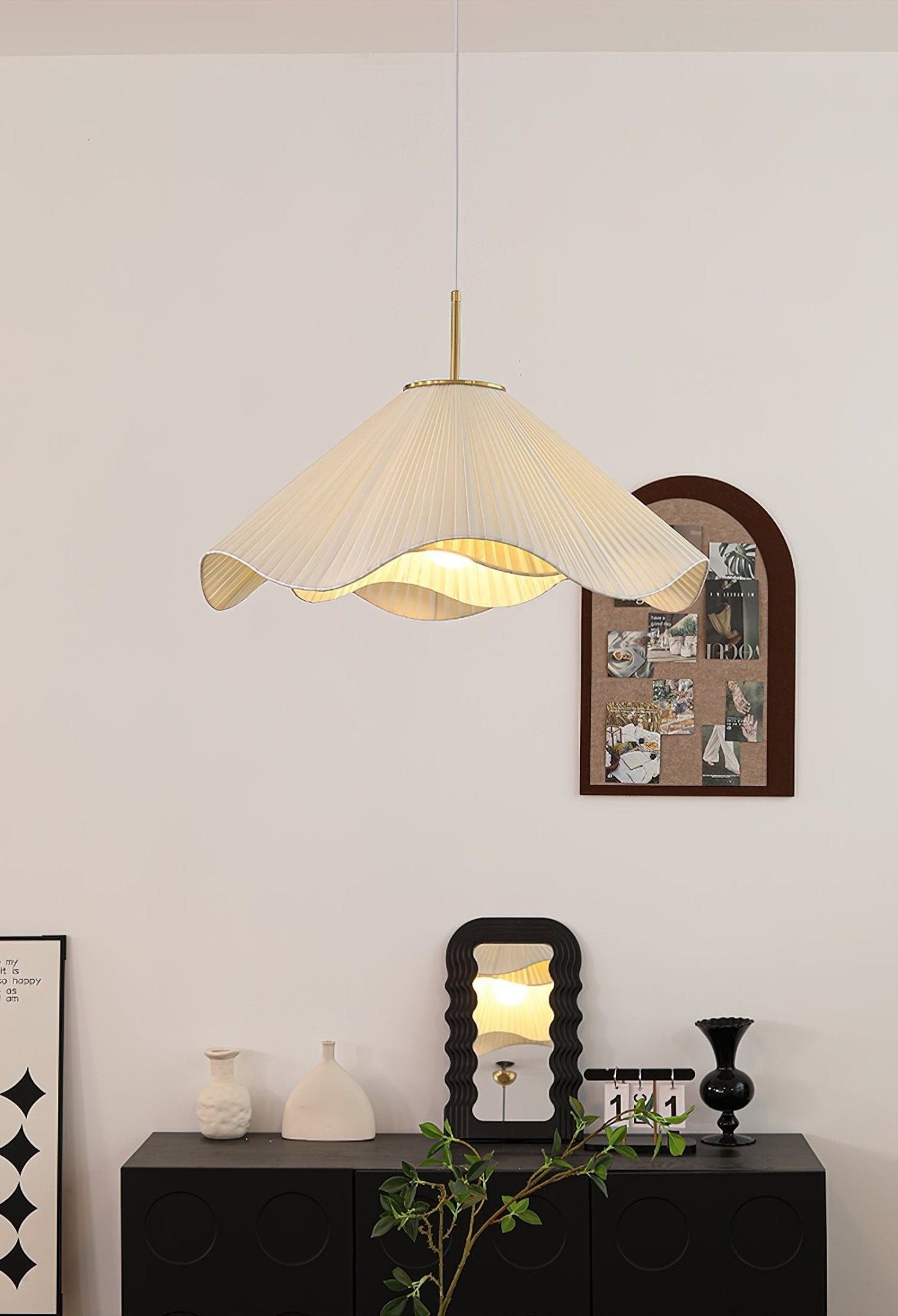 Nordic Cream Style Floral Pendant Lamp M458