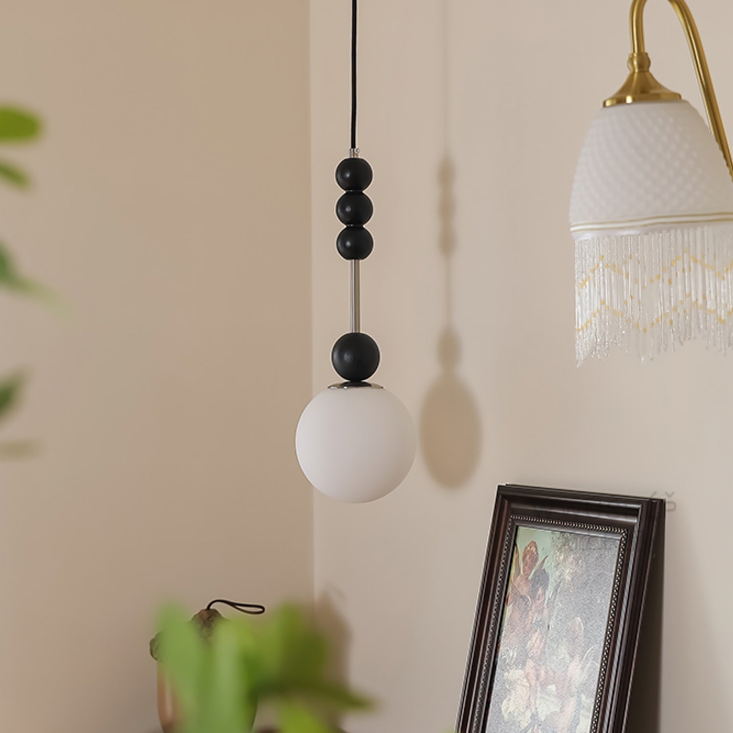 Bola Pendant Lamp T1580