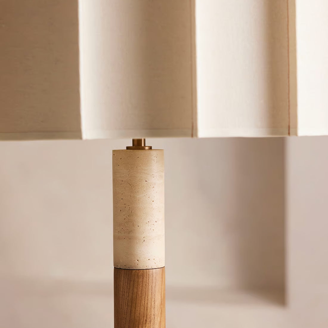 Pleated Grove Table Lamp T1440
