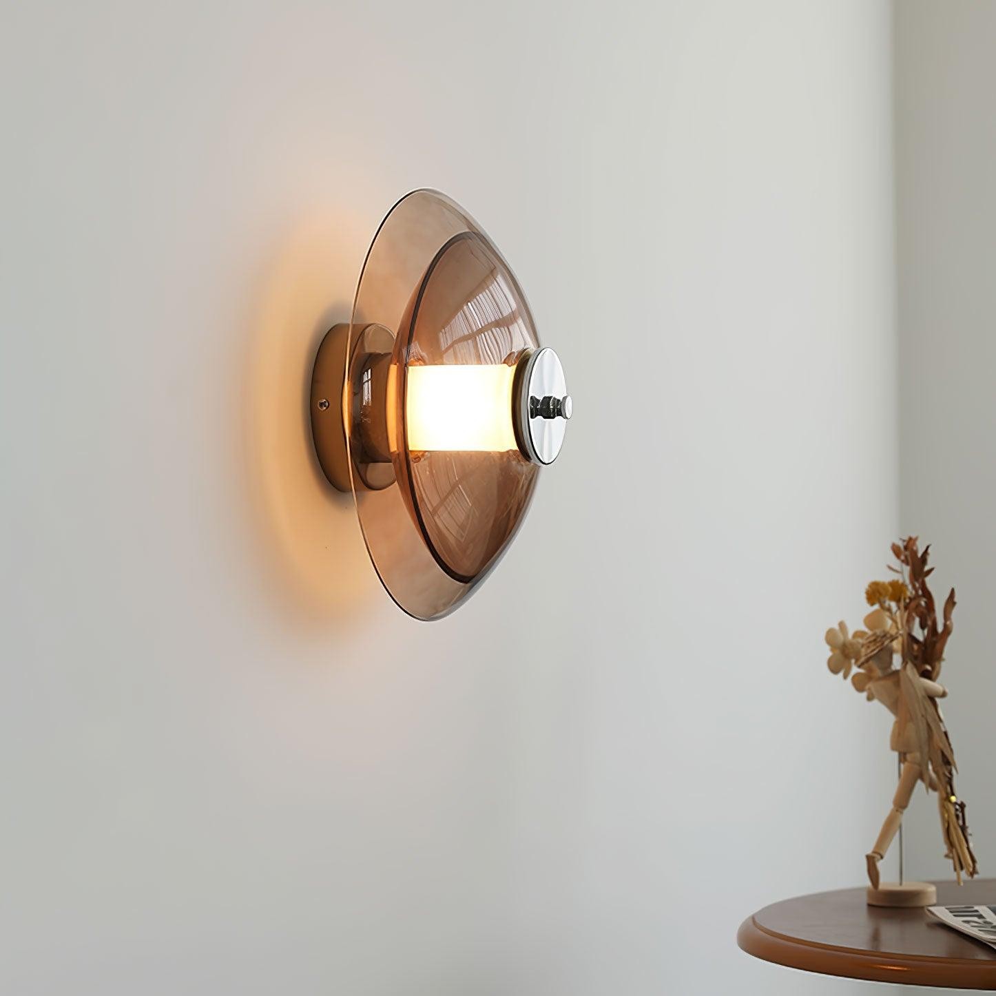 Flying Saucer Plug-in Wall Light M365