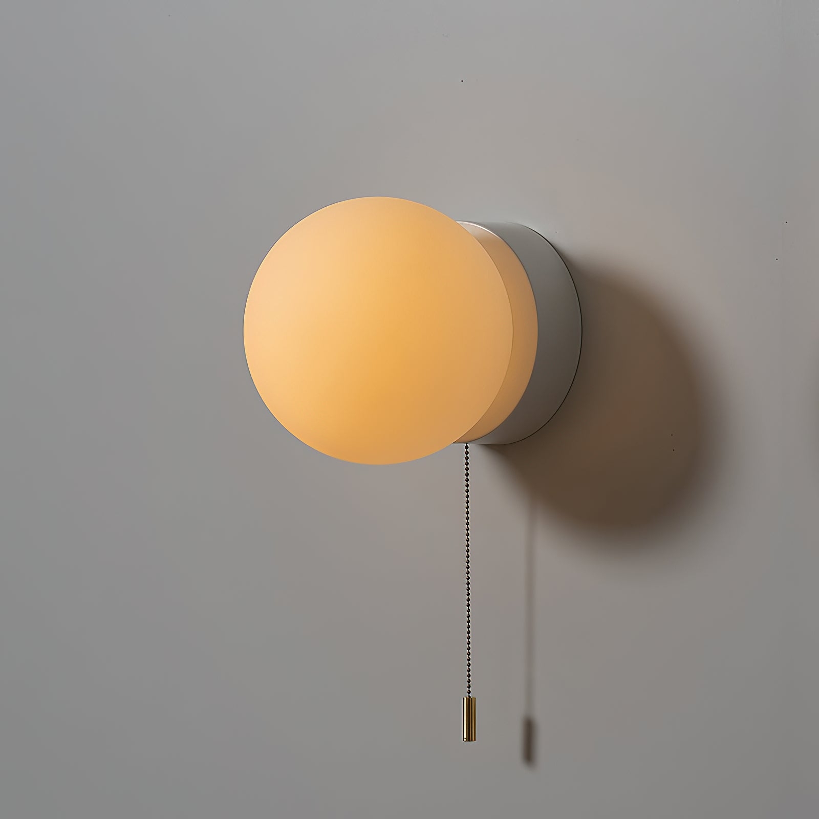 Gram Wall Lamp T1918
