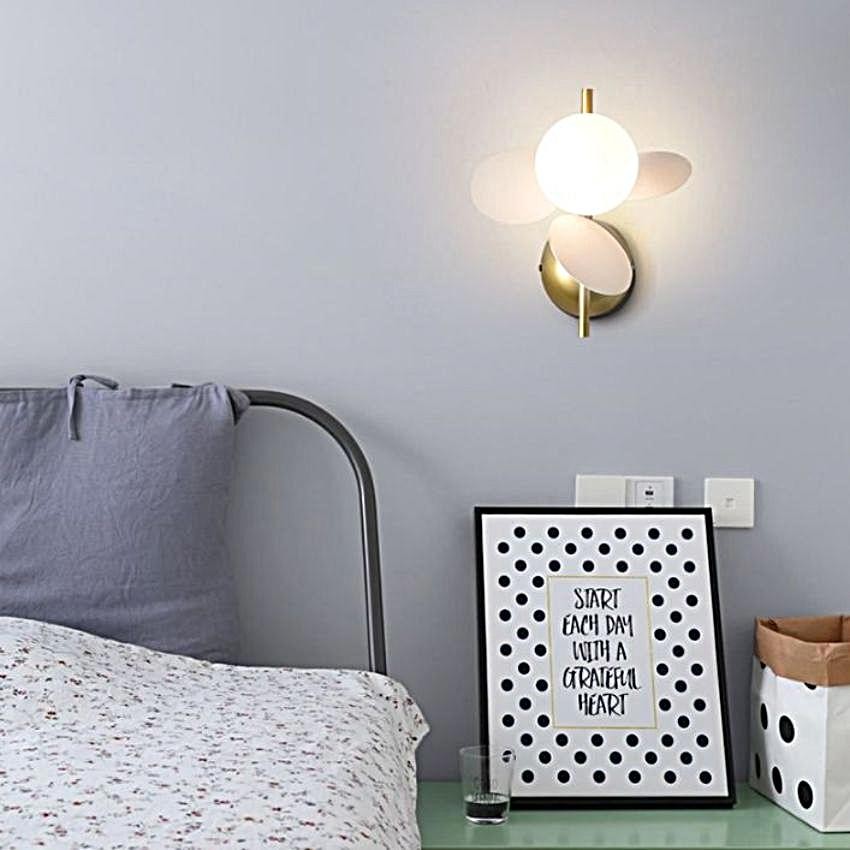 Creative Wall Light