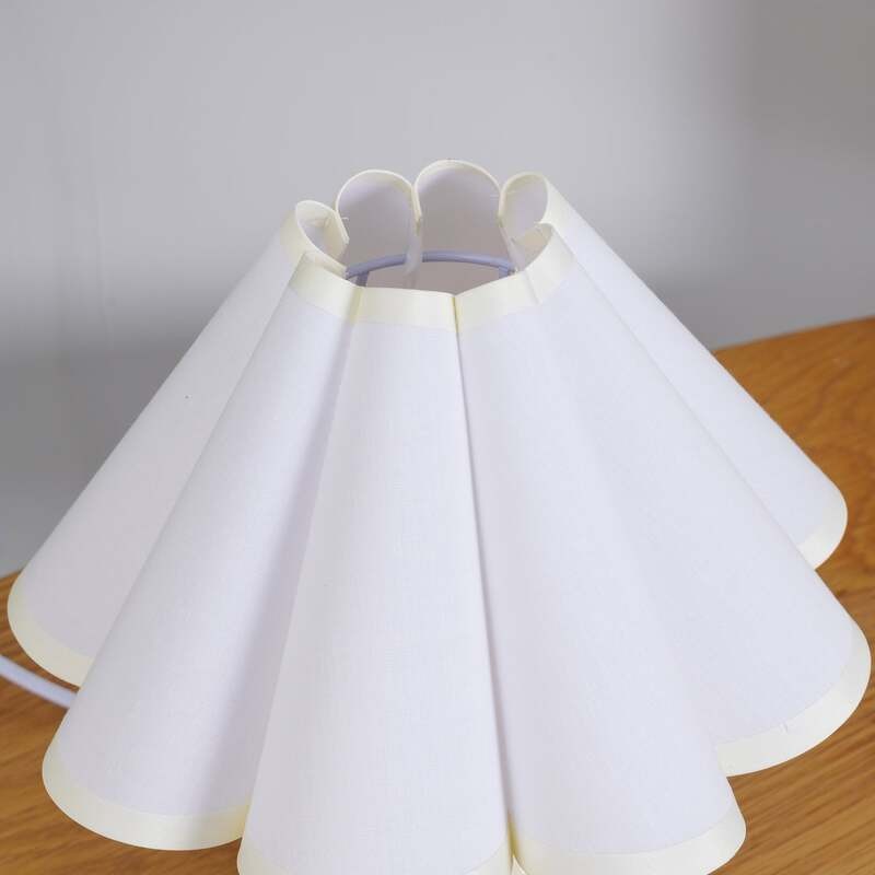 Scandinavian Vintage Table Lamp for Bedroom