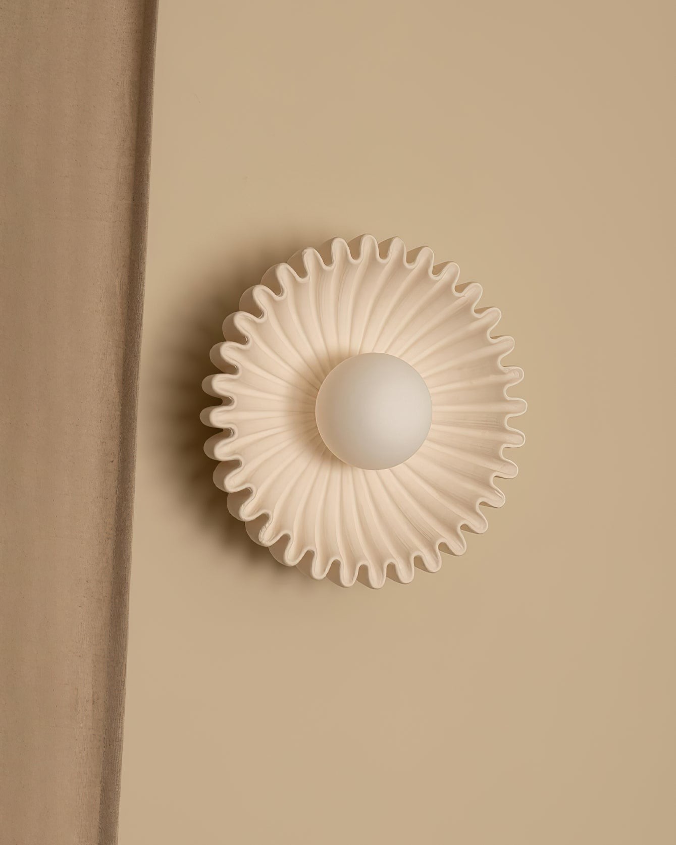 Plastic Lampshade Ceramic Flower Wall lamp M184