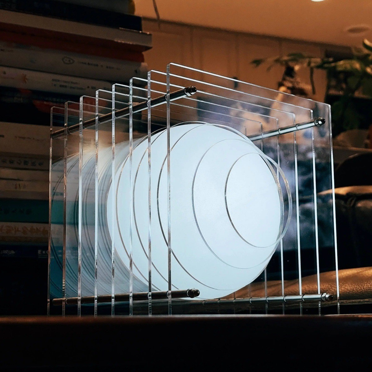 Geometric Moon Cube Lamp – Atmospheric luminous sphere S252