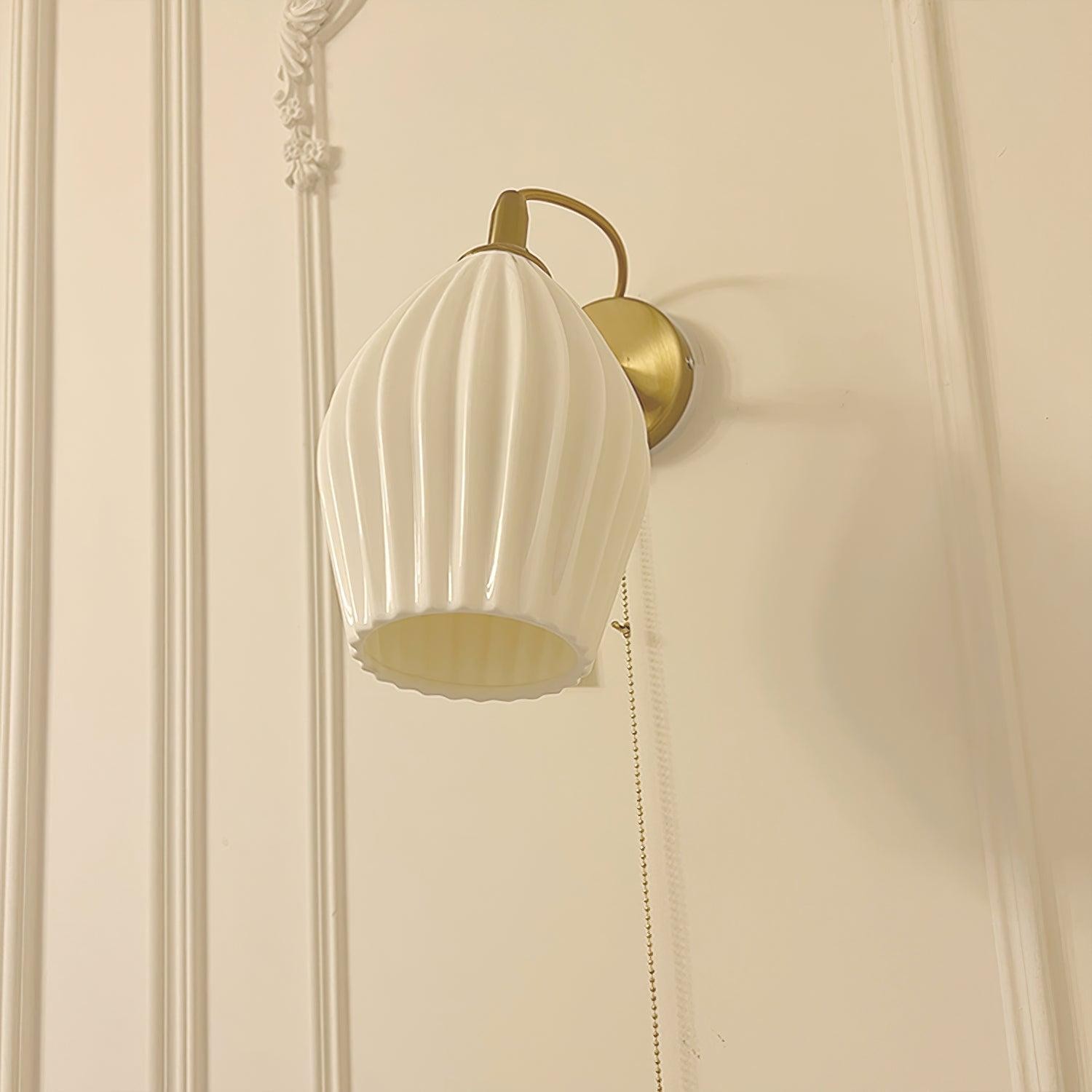 Cream Style Ceramic Ribbed Wall lamp M564