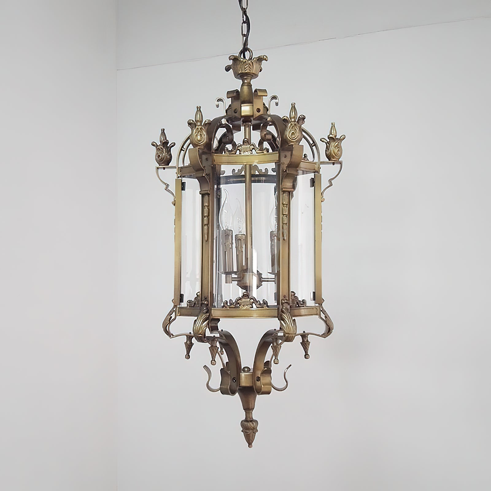 Metropolitan Lantern Chandelier T1707