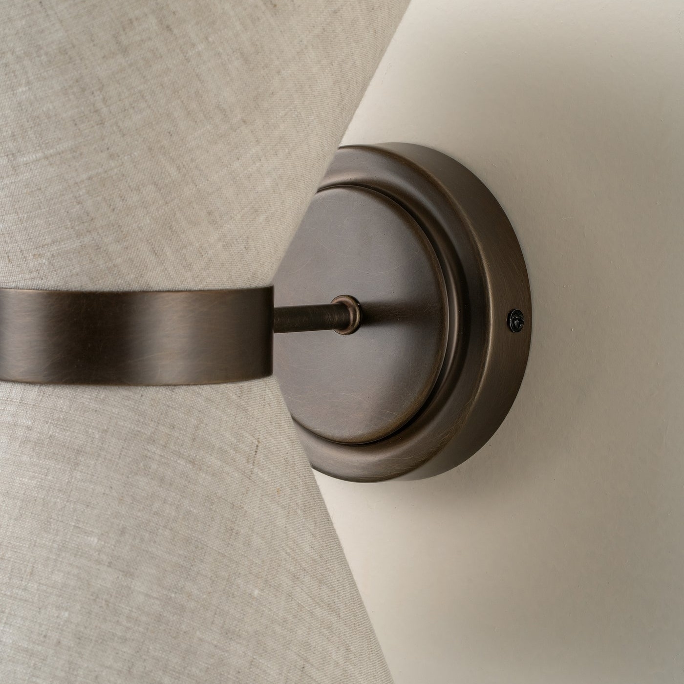 Ankora Bow Tie Metal Fabric Wall Lamp - Modern Interior Sconce T734