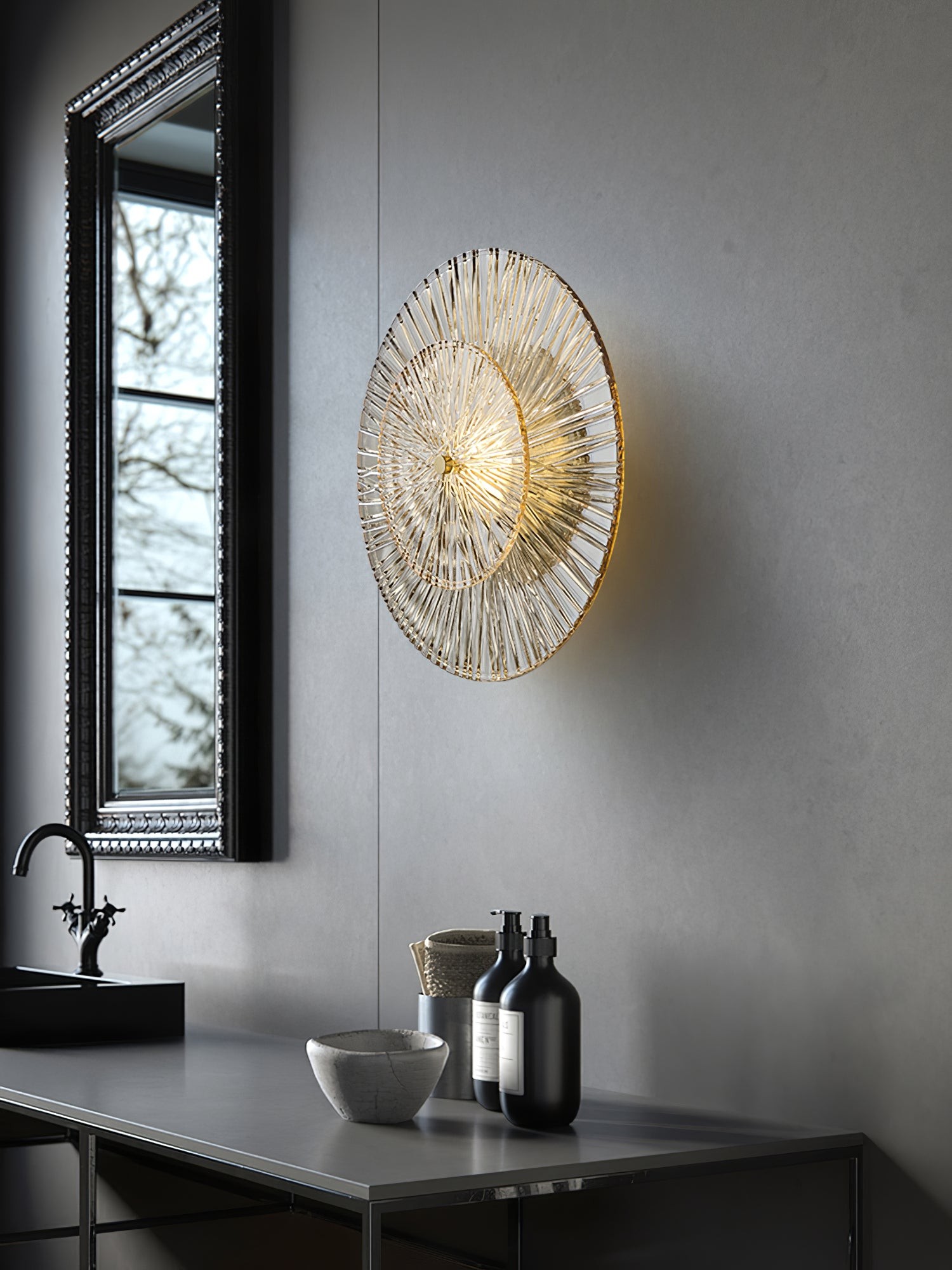 Modern Creative Round Crystal Wall Lamp M14