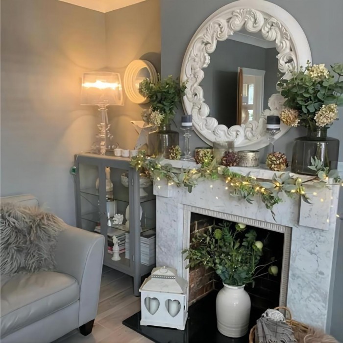 Bourgie Table Lamp