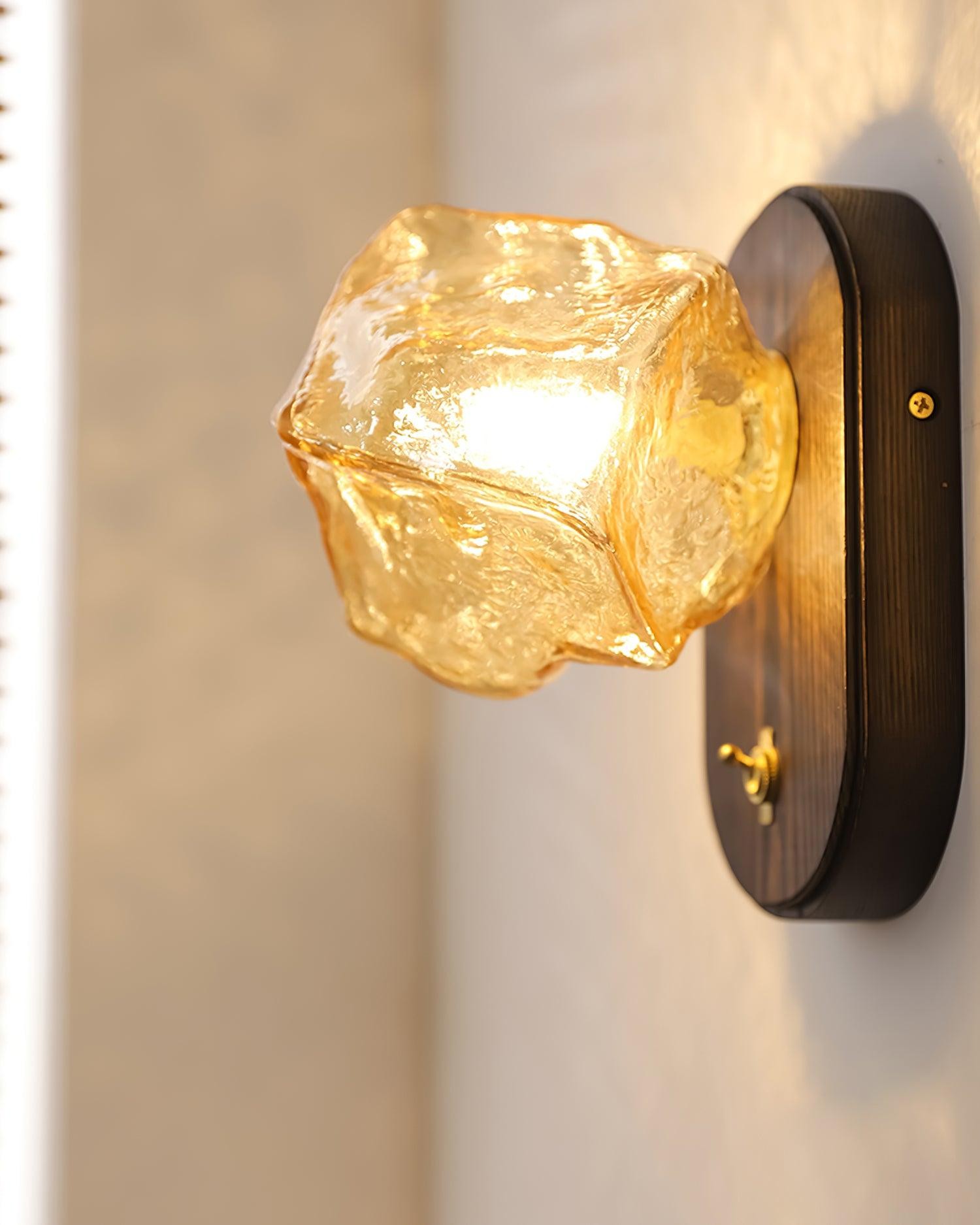 Ice Cubes Wall Lamp M272