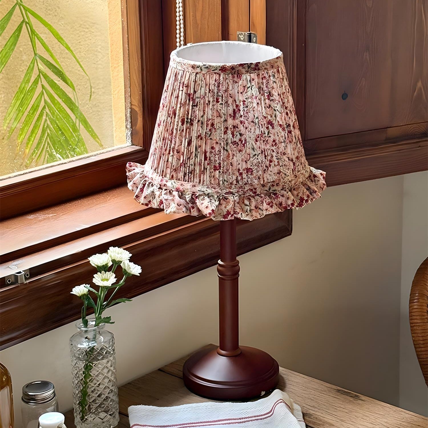 Briarfield Table Lamp T1559