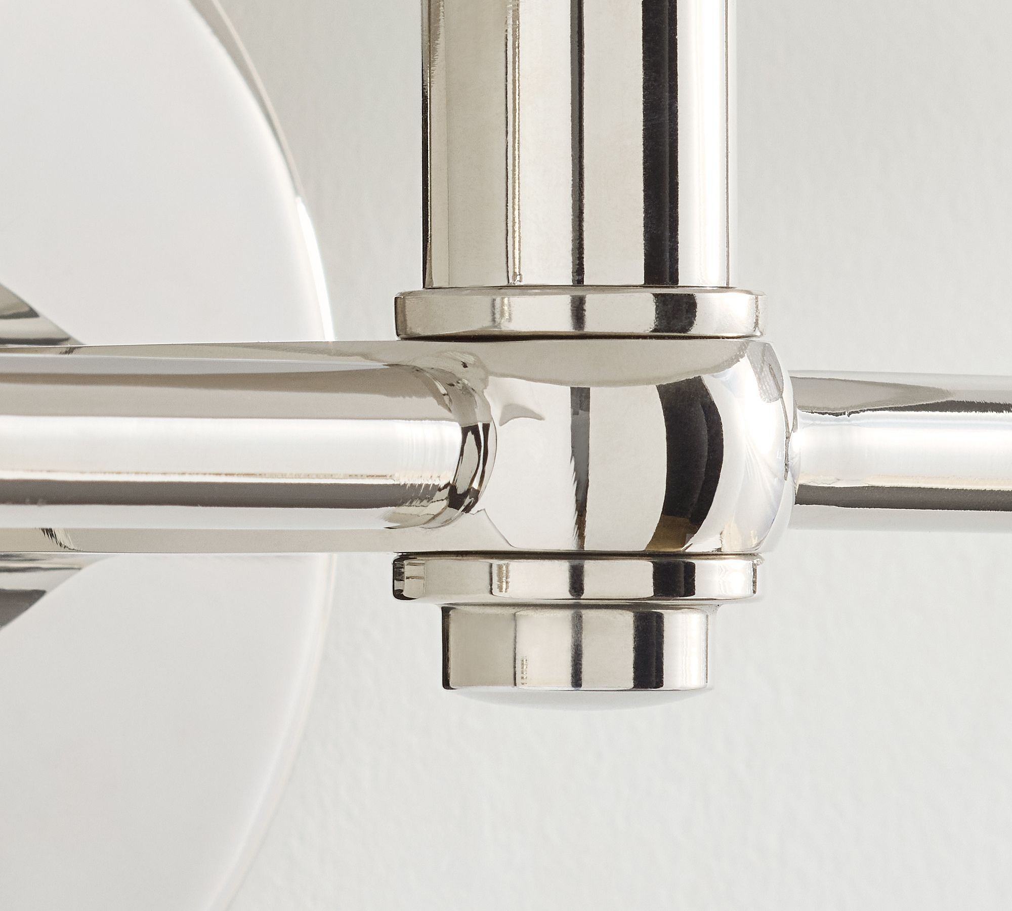 Modern Metal Wall Sconce – Adjustable Arms for Hallways T424