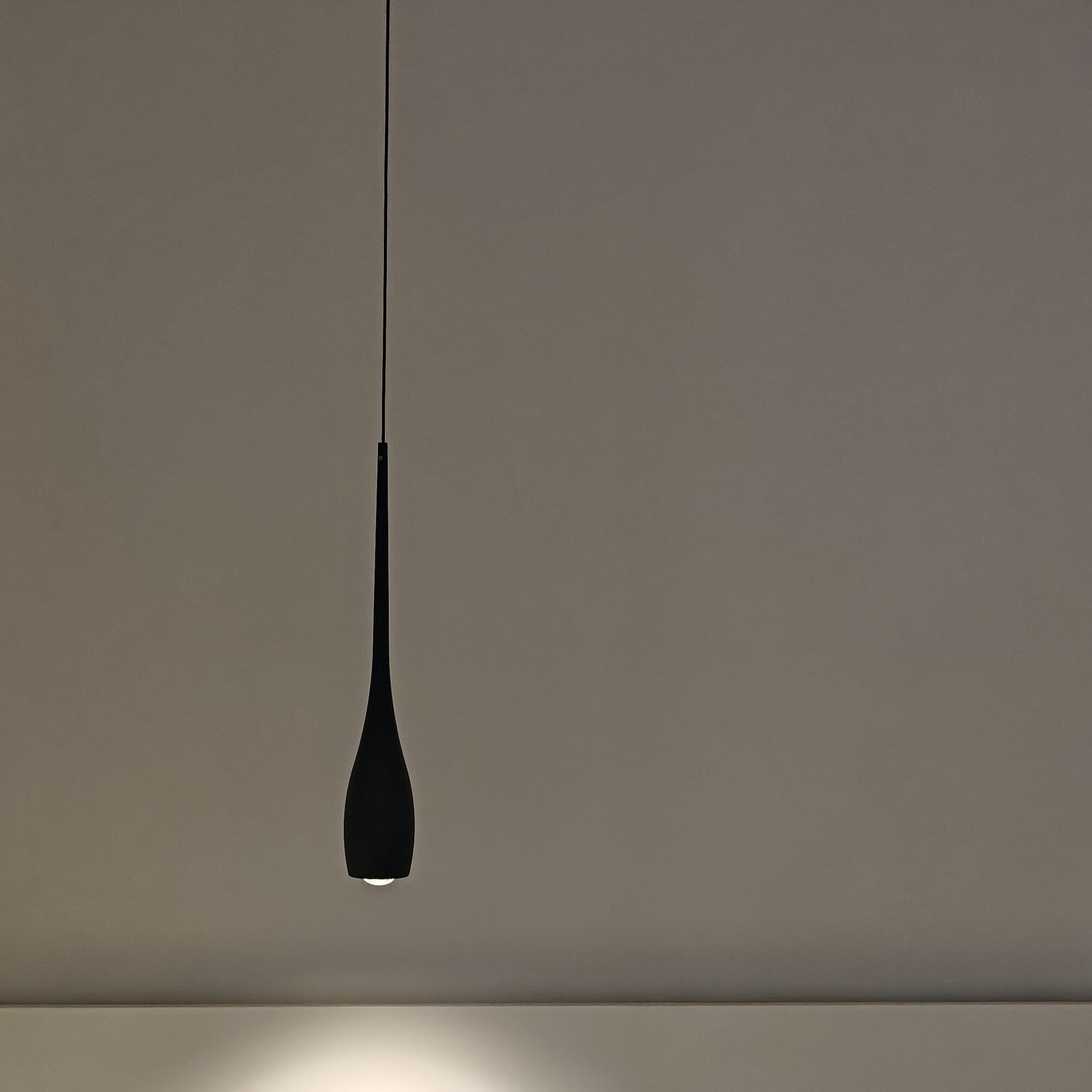 Minimalist Water Drop Pendant Light S75