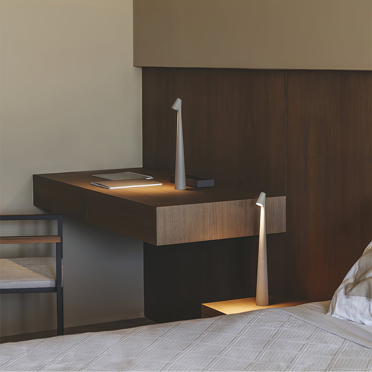 Creative Tall Portable Table Lamp M393