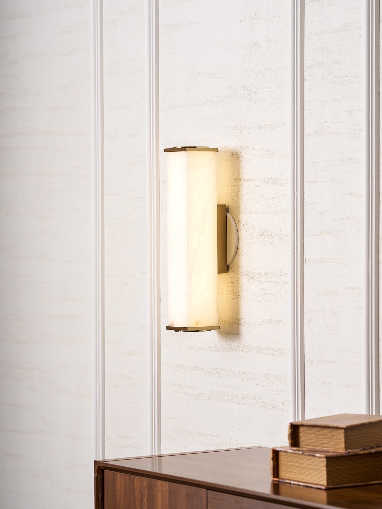 Cuboid Alabaster Wall Light T1622
