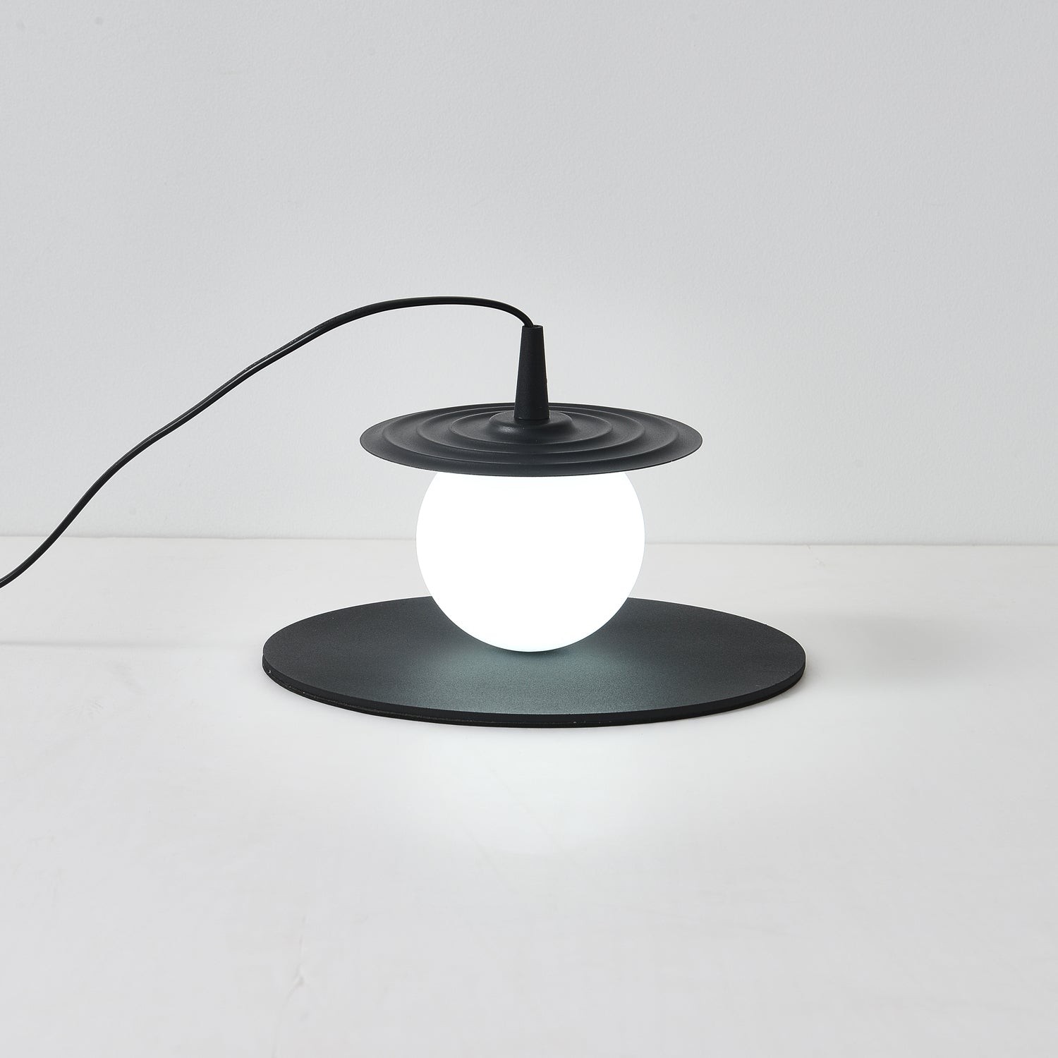 Modern Classic Record Table Lamp G39