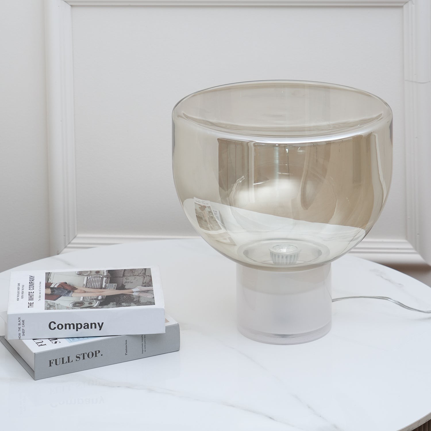Nordic Simple Modern Luxury Glass Table Lamp For Study Room M394