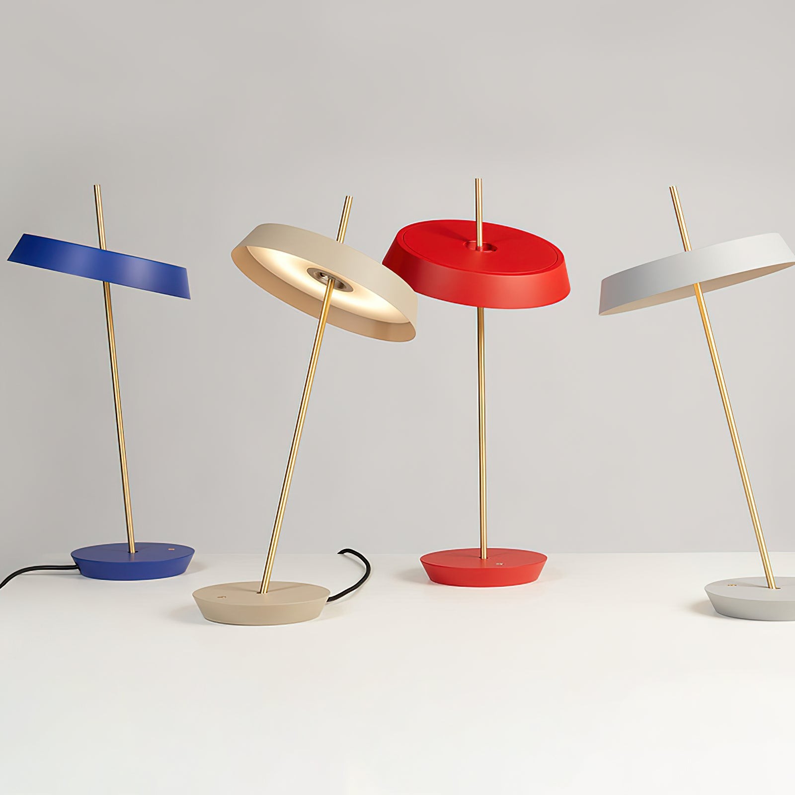 Modern Art Decor Table Lamp For Living Room M240