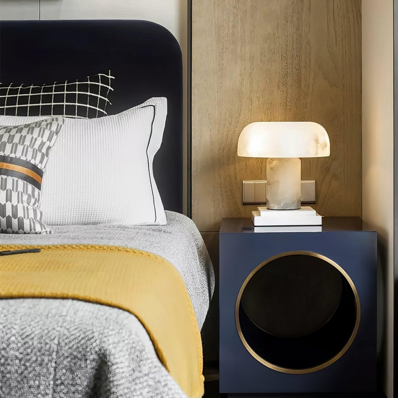 Creative Minimalist Luxury Alabaster Table Lamp For Bedroom M344