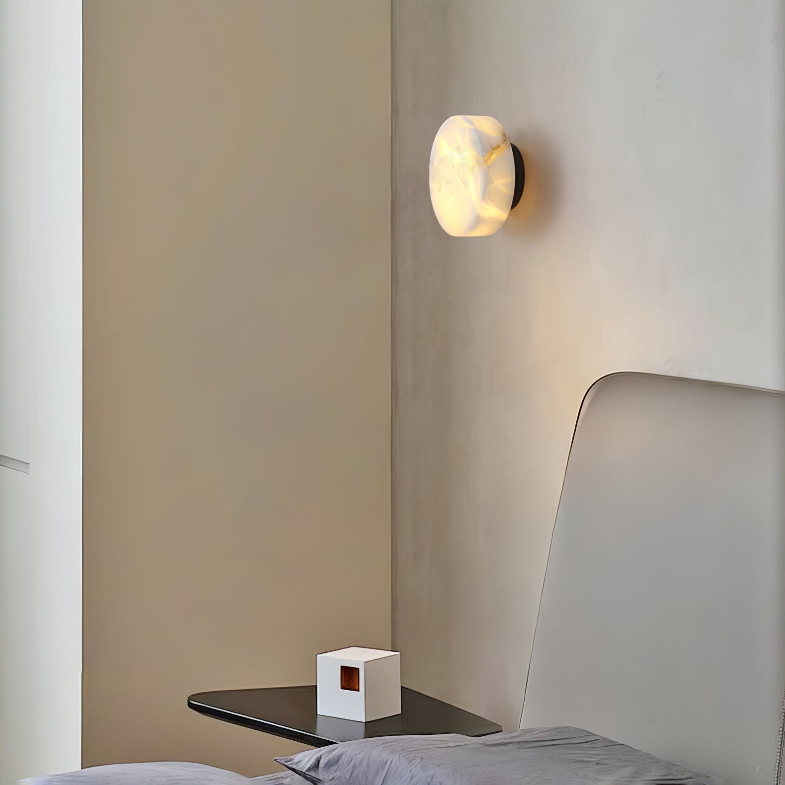Cylindrical Alabaster Wall Lamp T1873