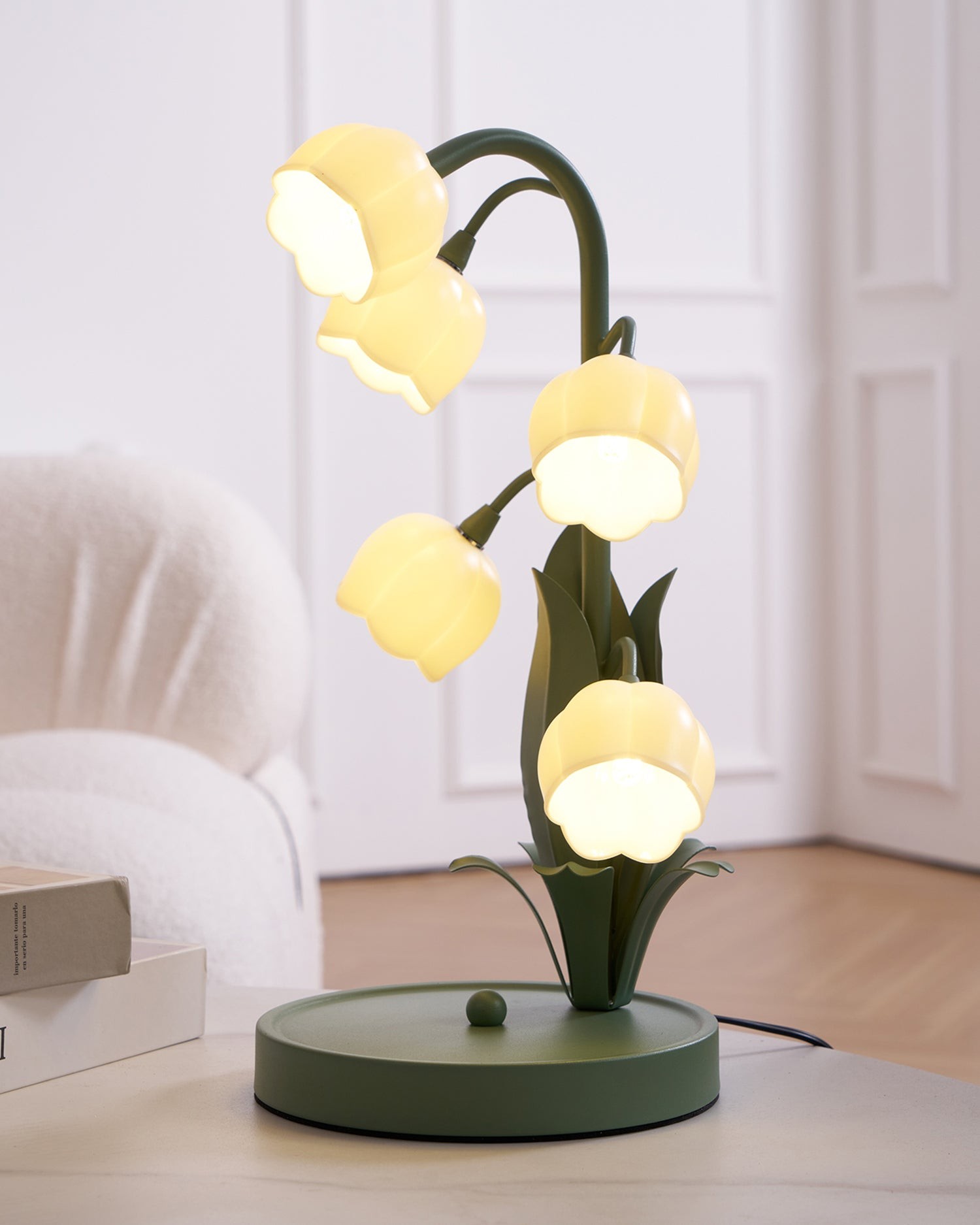 Lily Of The Valley Table Lamp P062