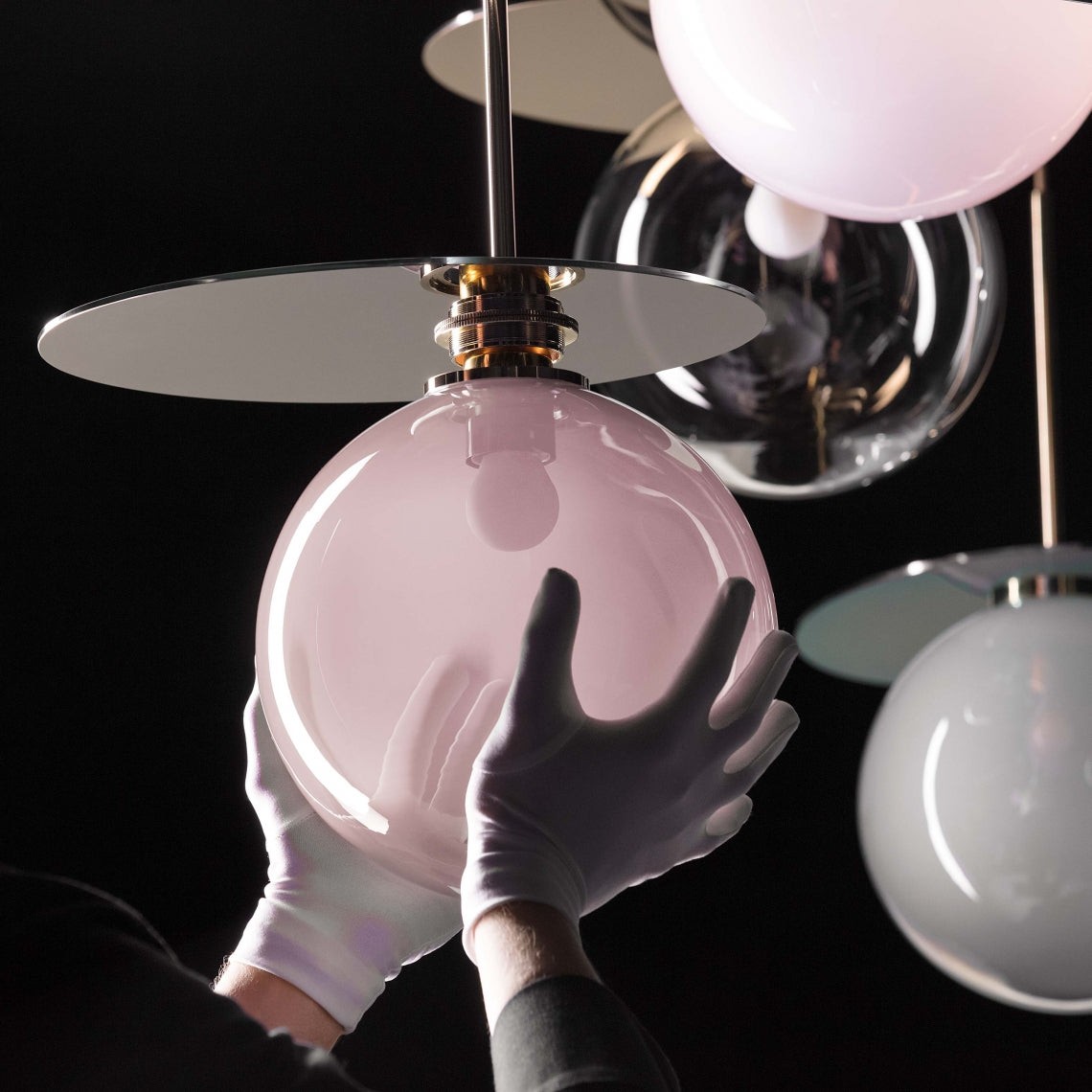 Umbra Pendant light