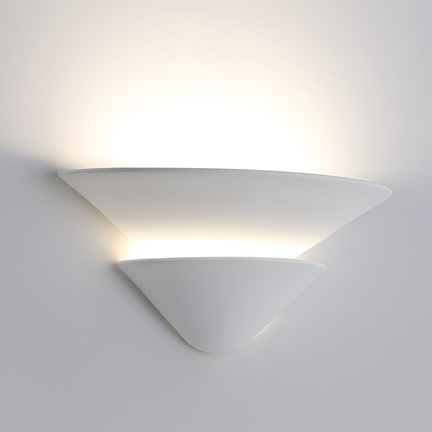 Shellora Wabi-Sabi Plaster Wall Light T2188