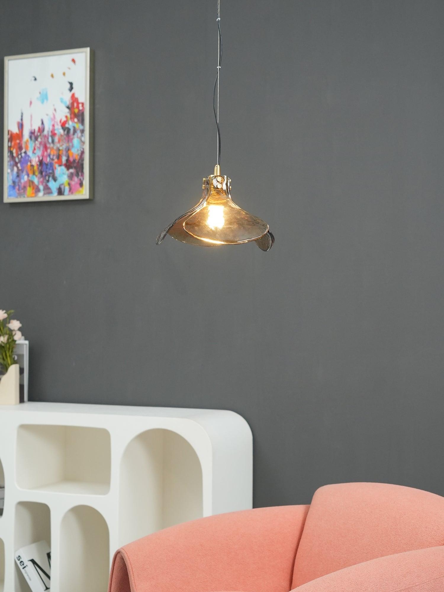 Vintage Clover Pendant Light M353