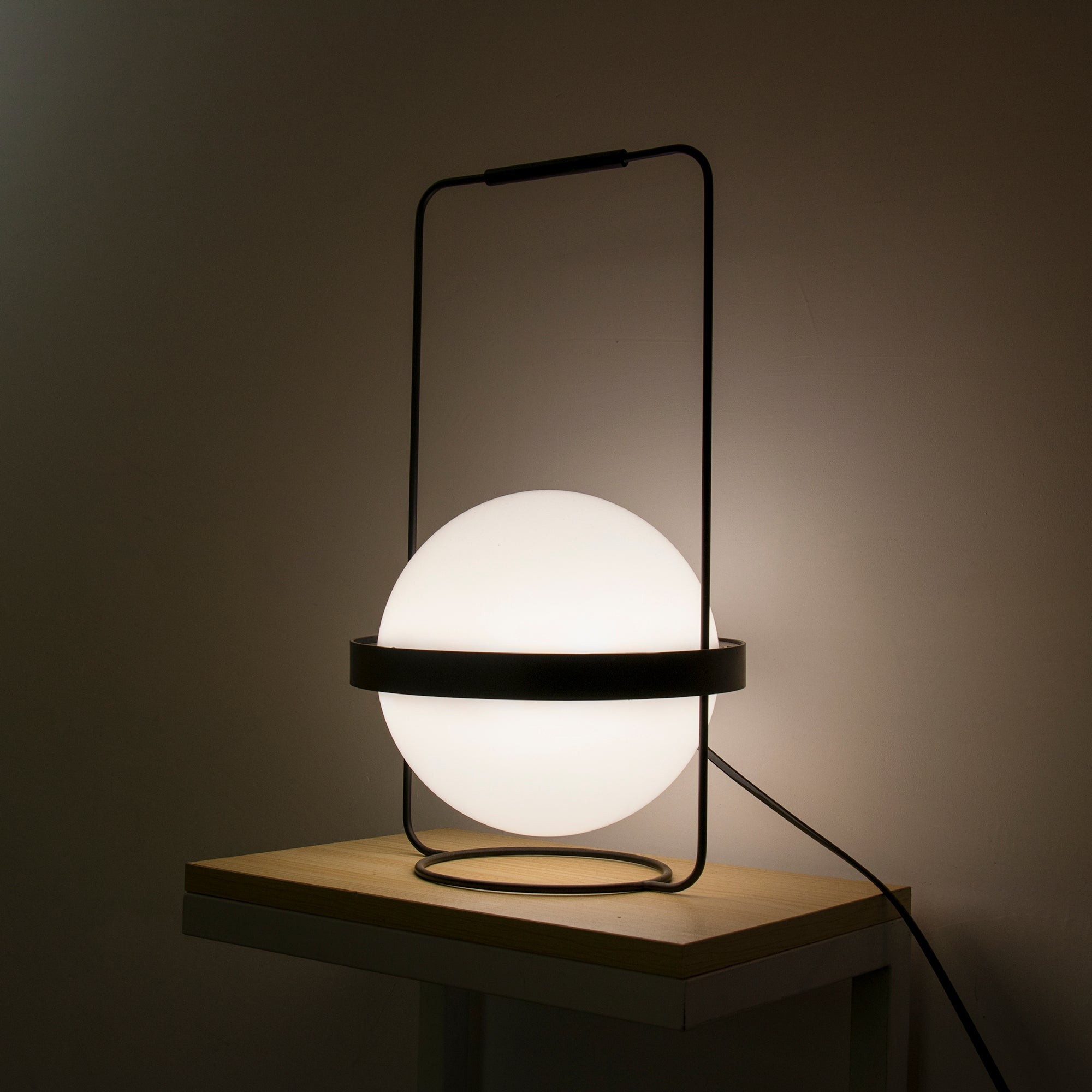 Gardens Table Lamp M338