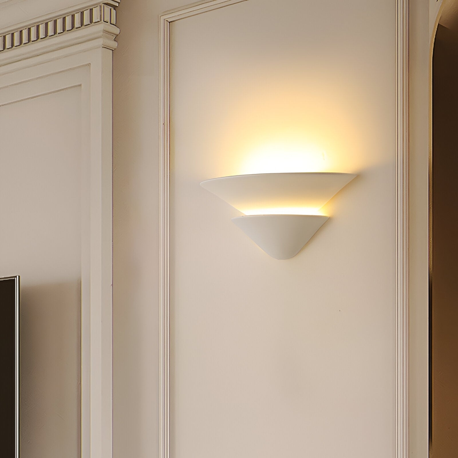 Shellora Wabi-Sabi Plaster Wall Light T2188