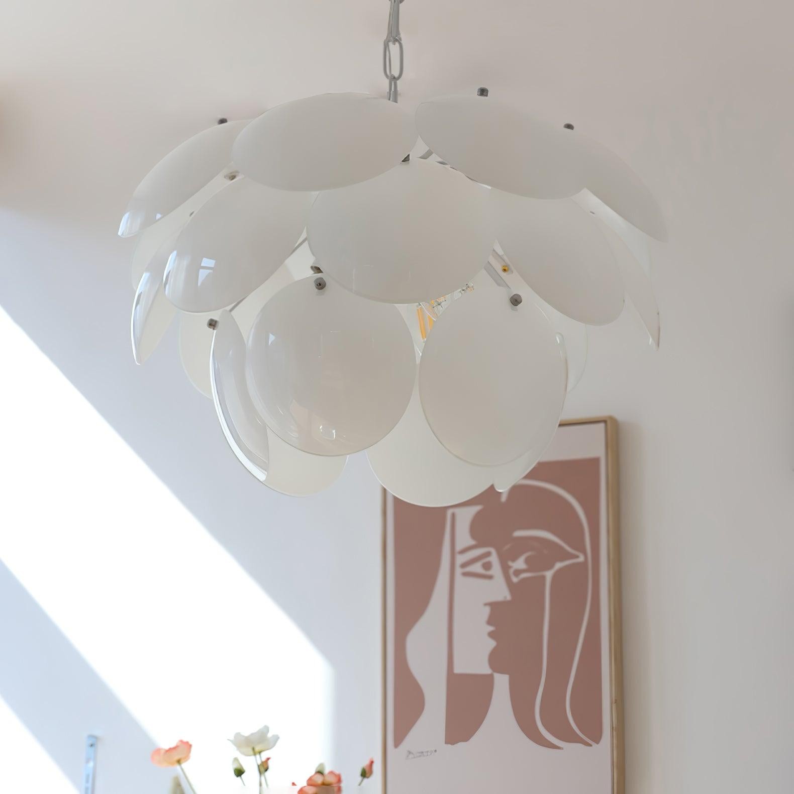 Luxury Fashion Luminous Petal Glass Chandelier M538