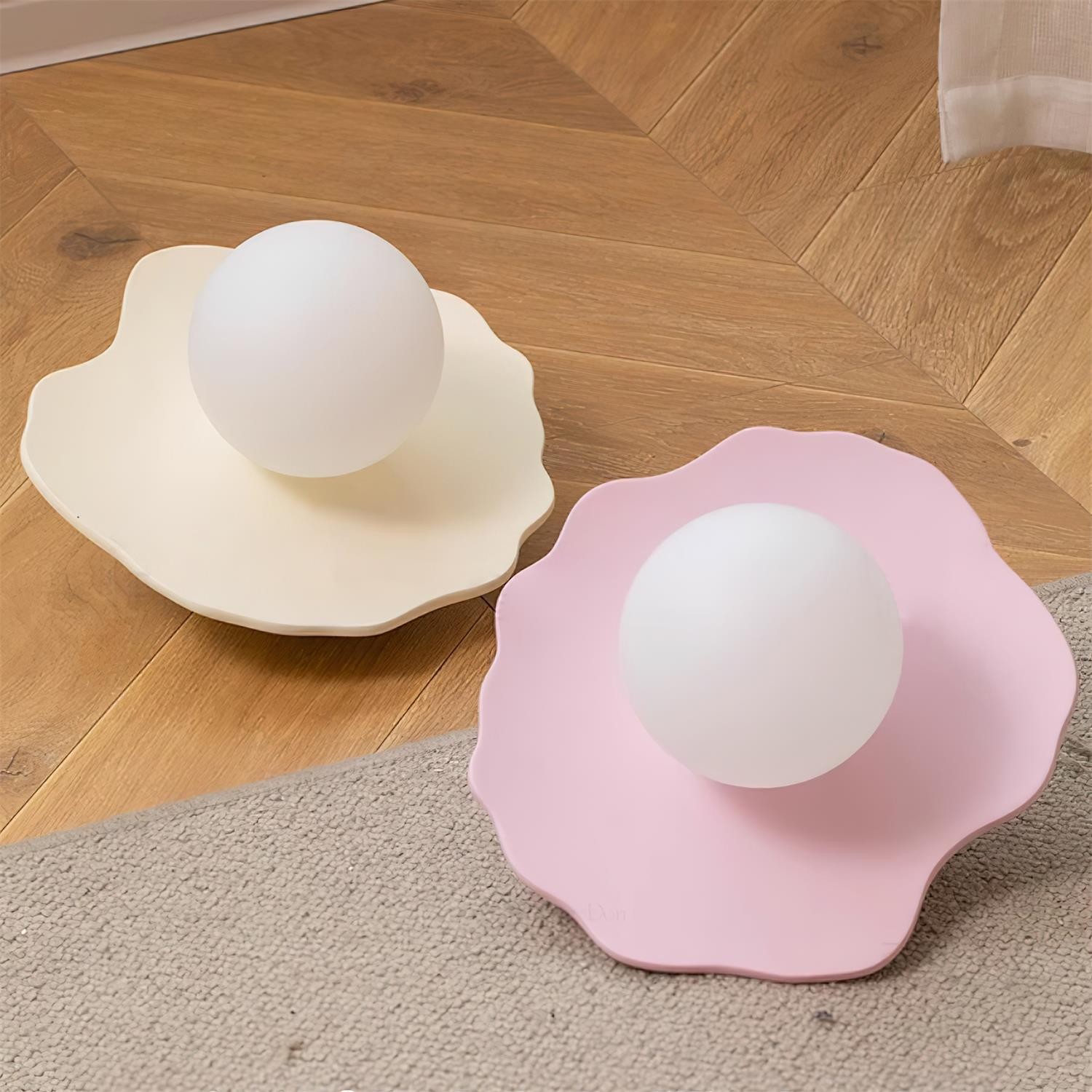 Nordic Flower Shape Wall Lamp M106