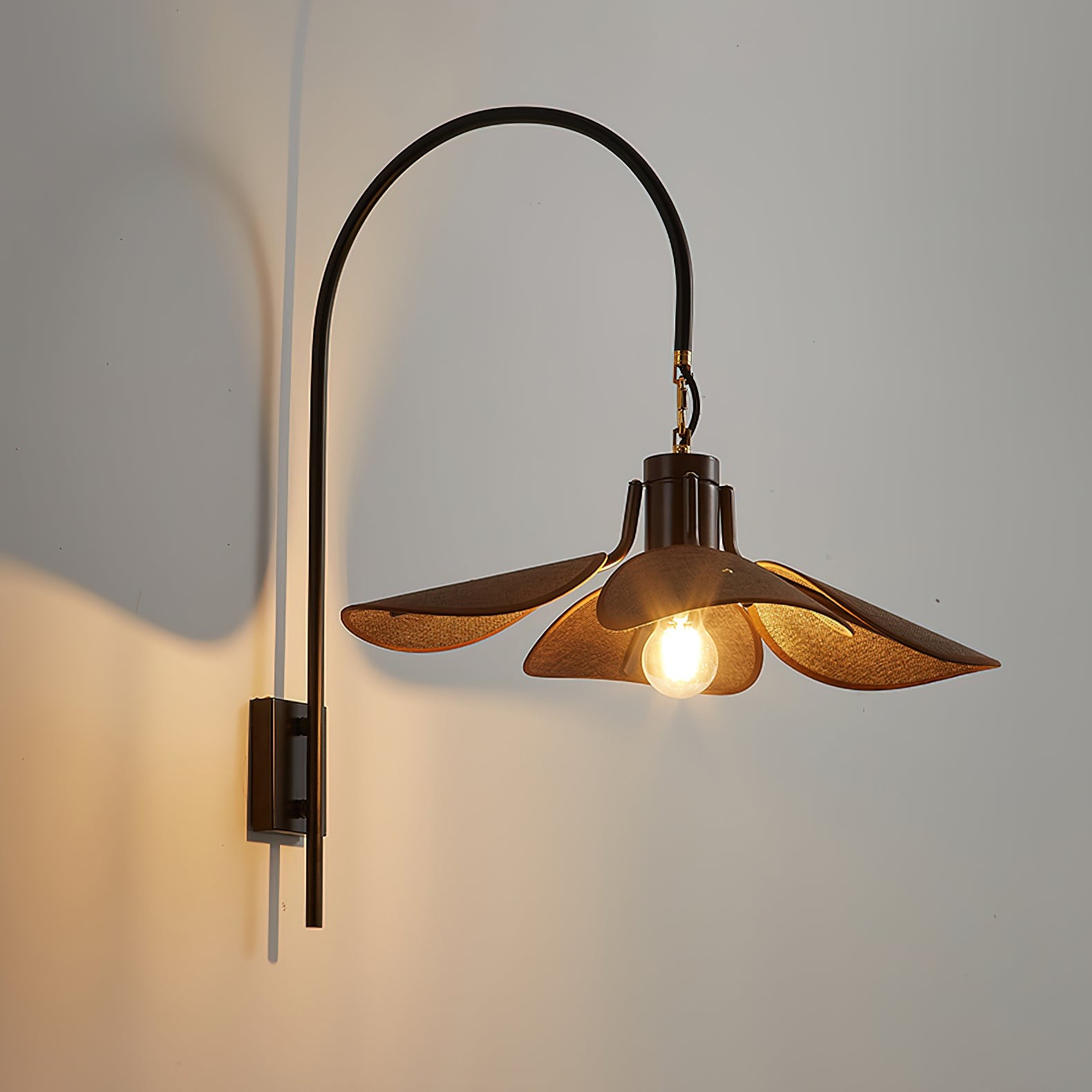 Retro Wabi-Sabi Style Petal Bloom Wall Lamp M517