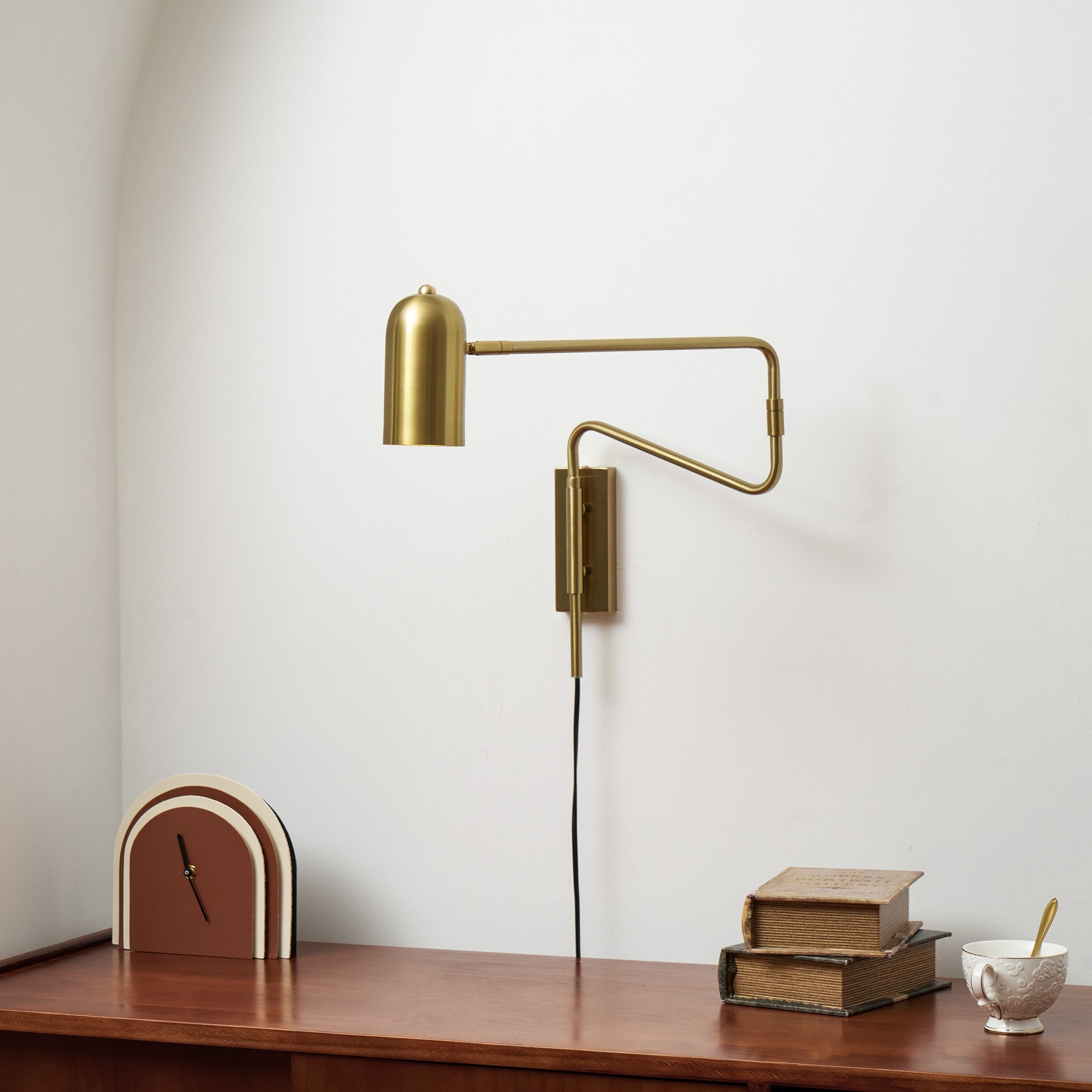 Adjustable Arm Plug In Wall Lamp T1595