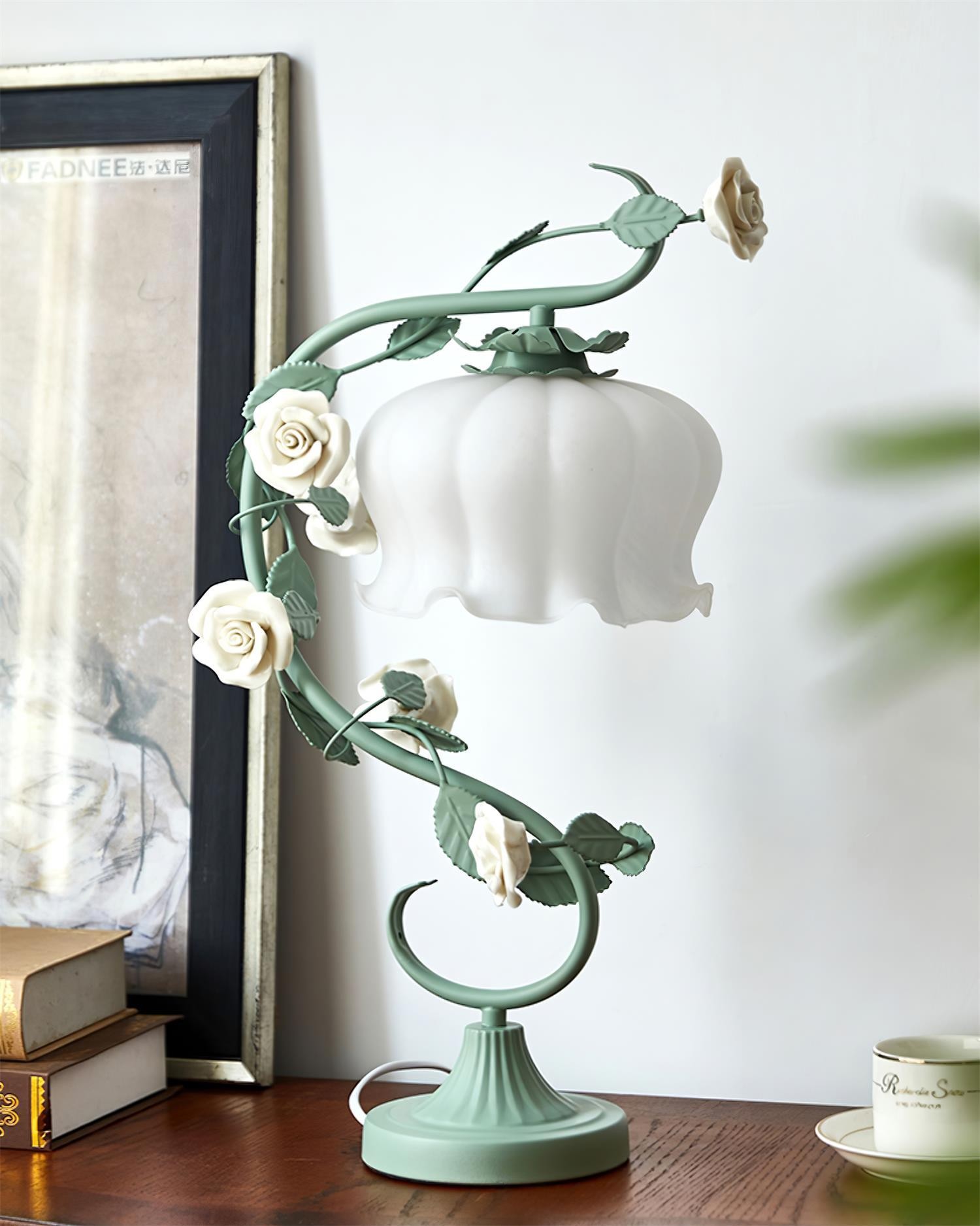 Green Pink White Rose Flower Table Lamp M107
