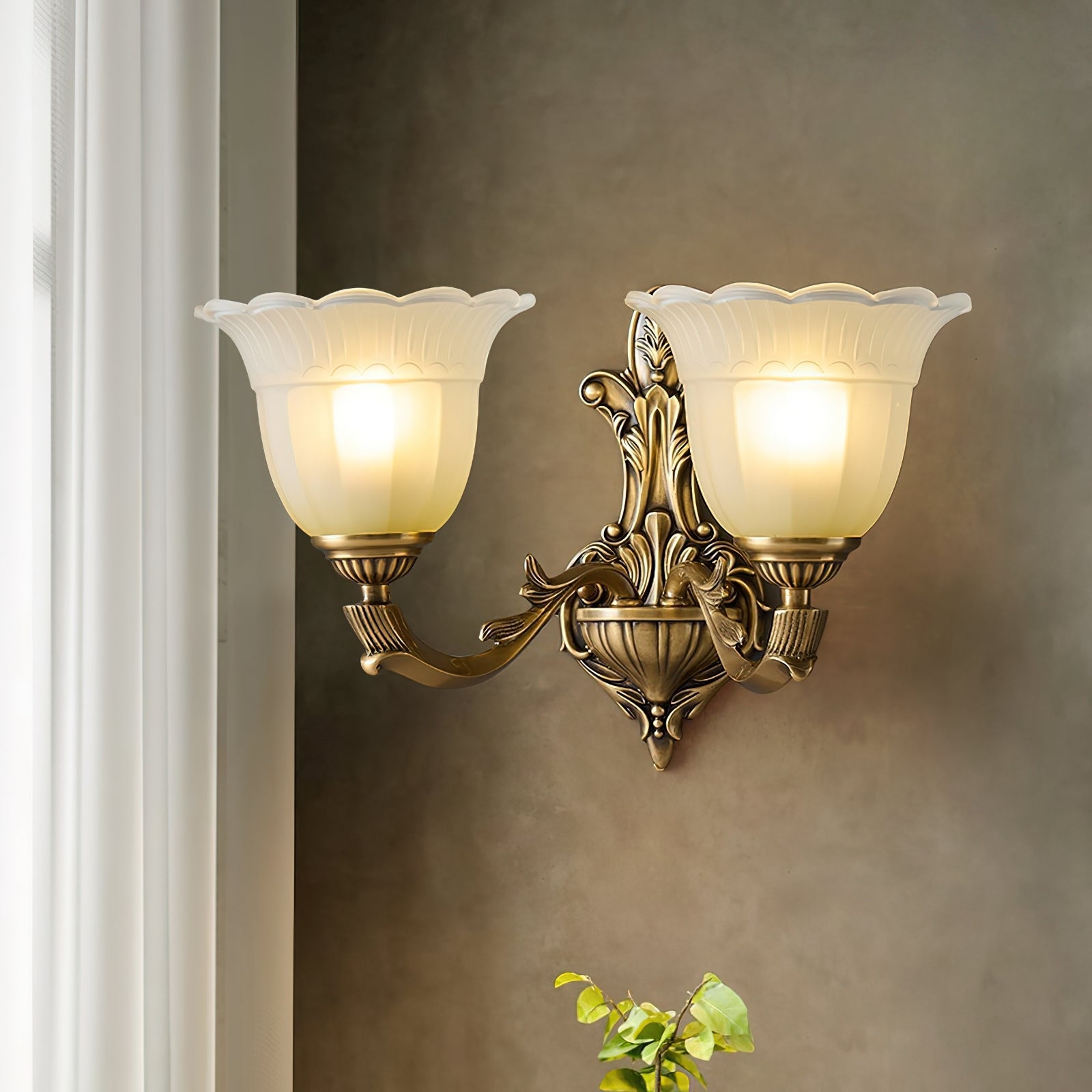 Bloom Flower Brass Sconce T1855
