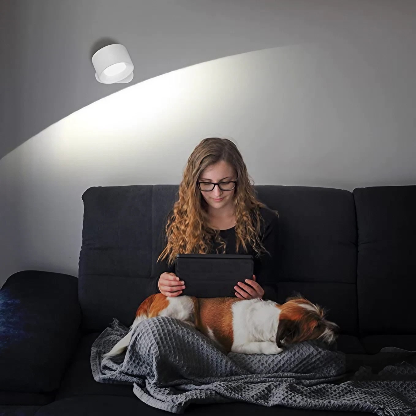 Wireless Rotatable LED Bedside Reading Wall Lamp S58