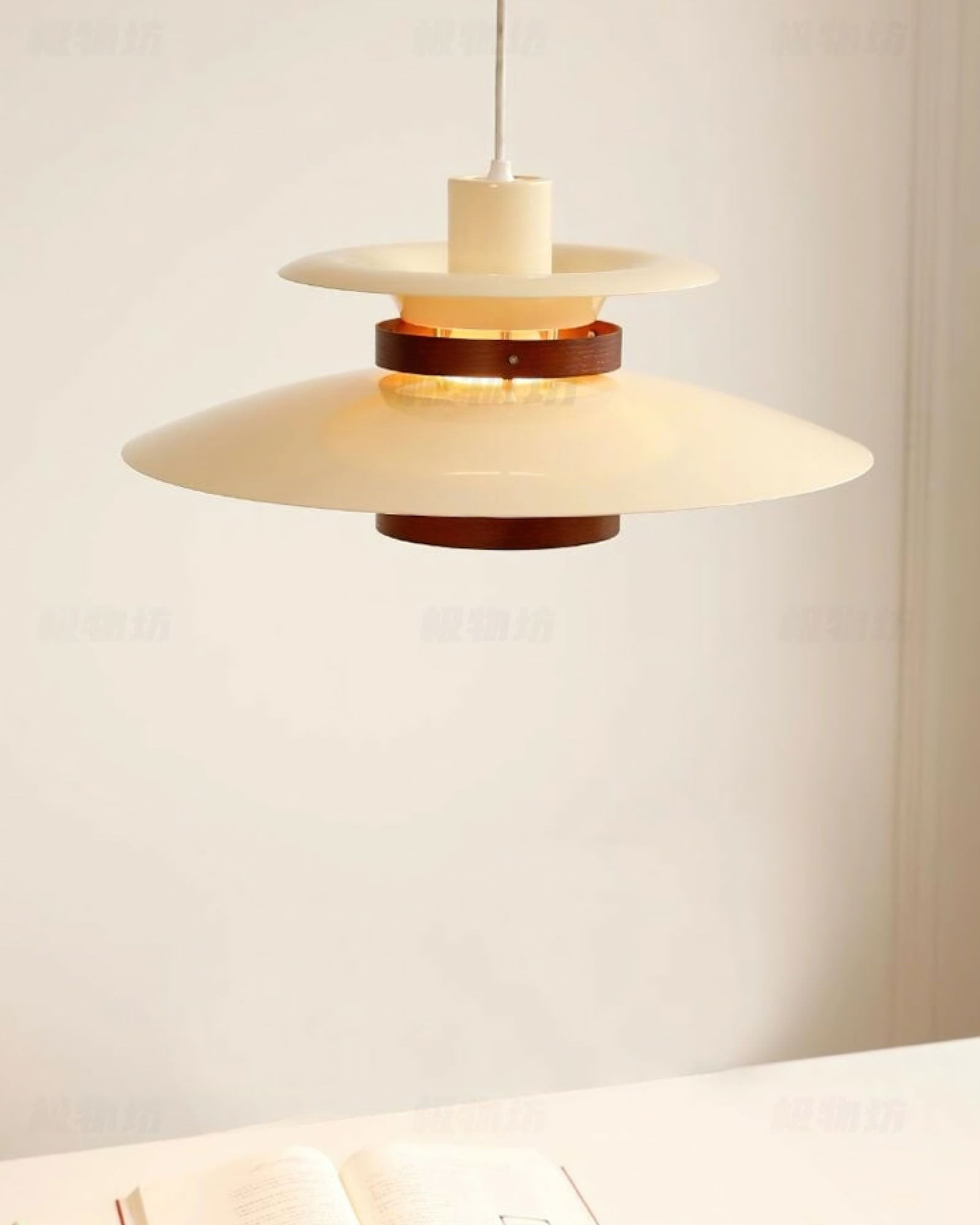 Luxurious and Stylish Layered Pendant Light M529