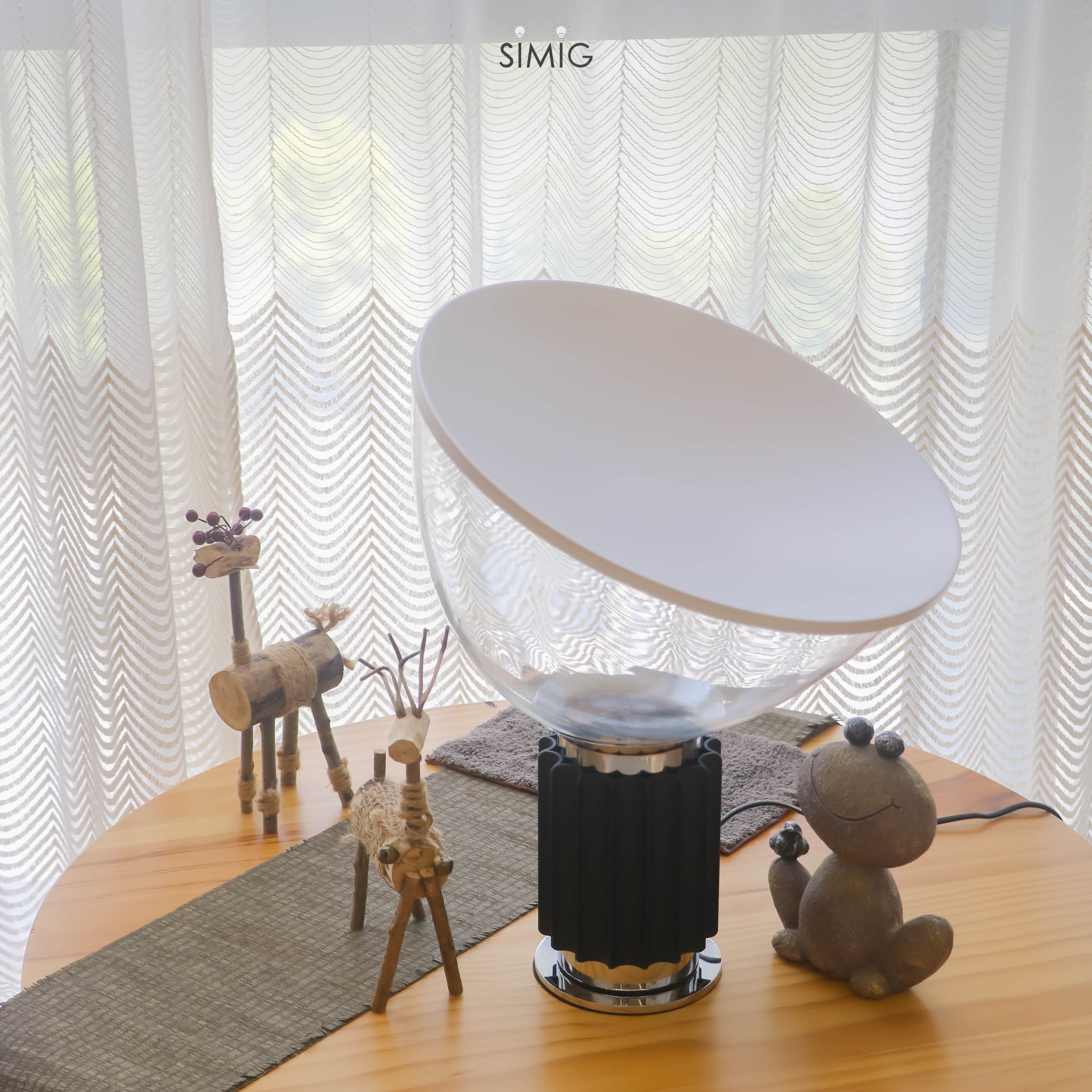 Bowlum Table Lamp - Designer Glass Table Lamp for Bedroom