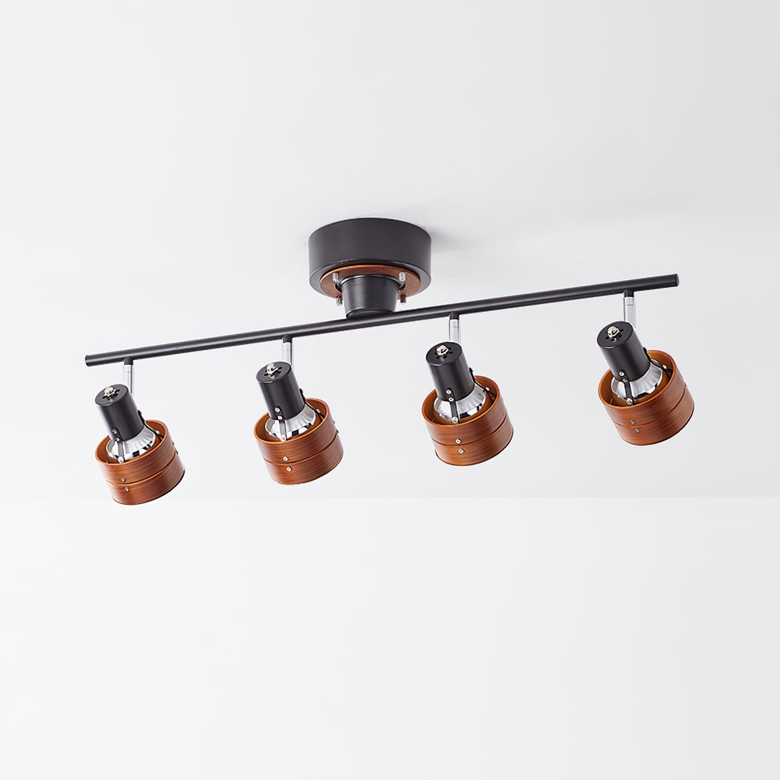 Nordic Cylindrical 4-Light Spotlight T1639