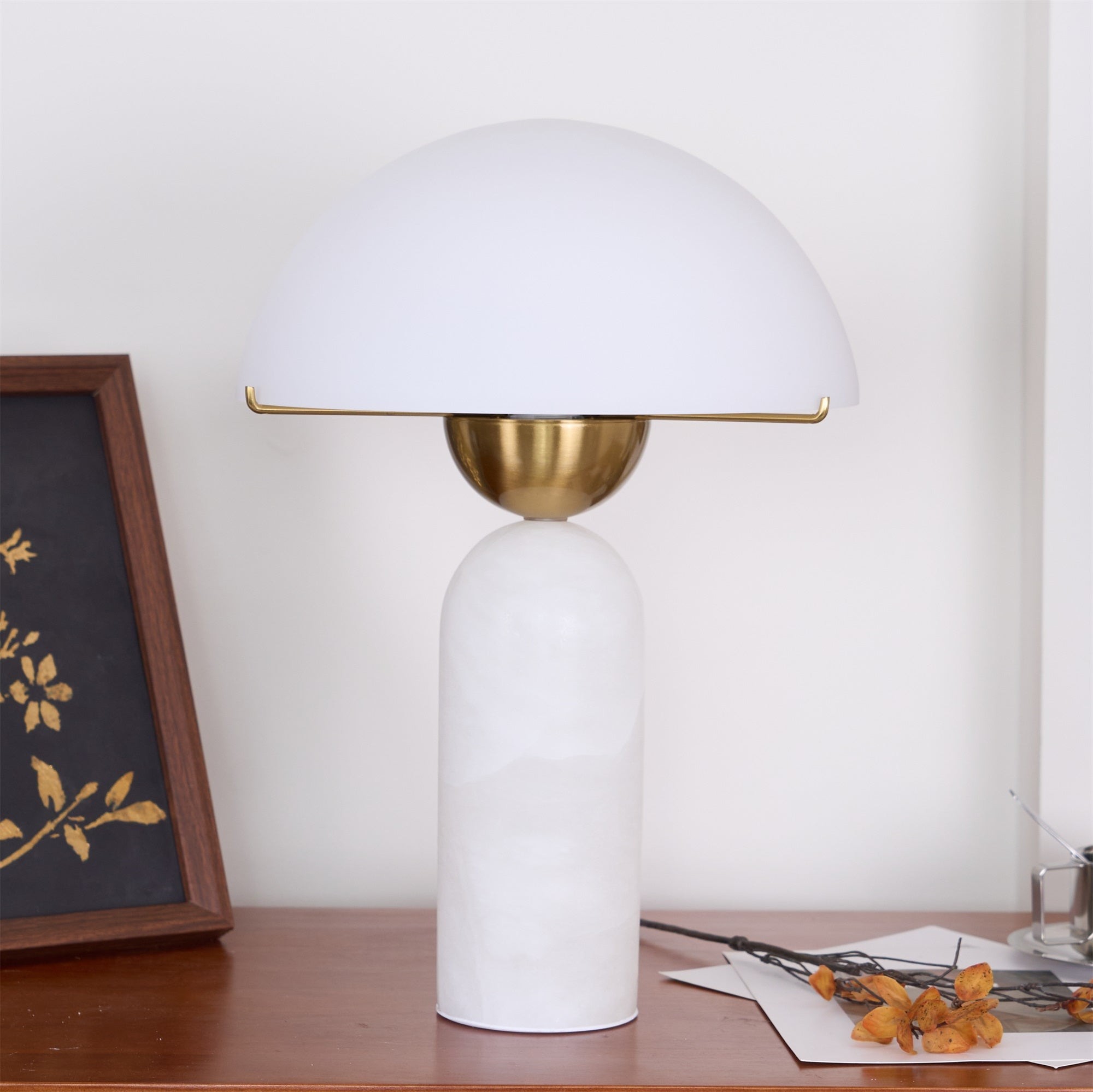 Nordic Simple Creative Alabaster Glass Table Lamp M333