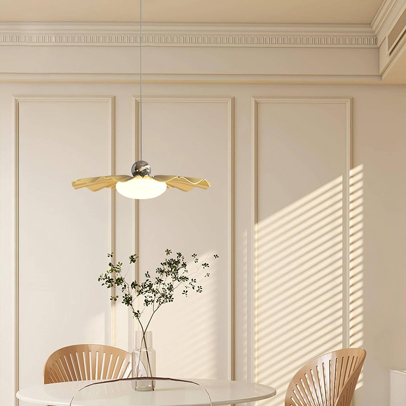 Blooming Flower Pendant Light T1578