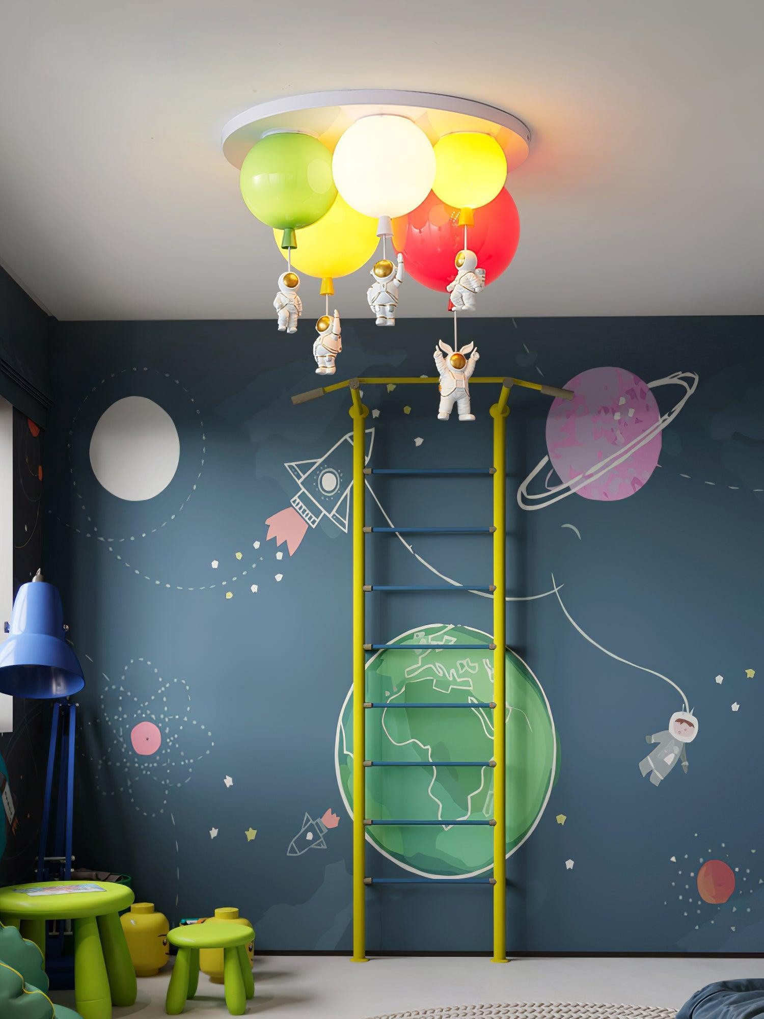 Astronaut Glossy Balloon Ceiling Lamp M390