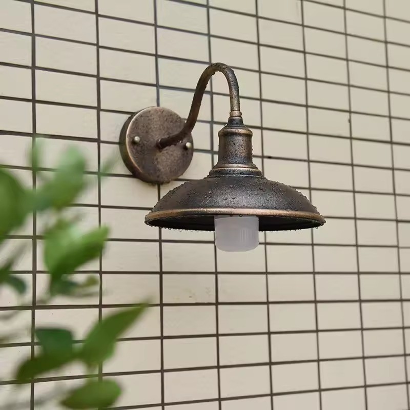 Retro Industrial Bowl Shaped Outdoor Waterproof Wall Light G04