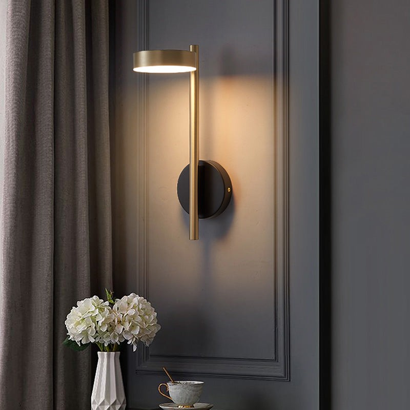 Italian Simple Round Metal Wall Lamp M557