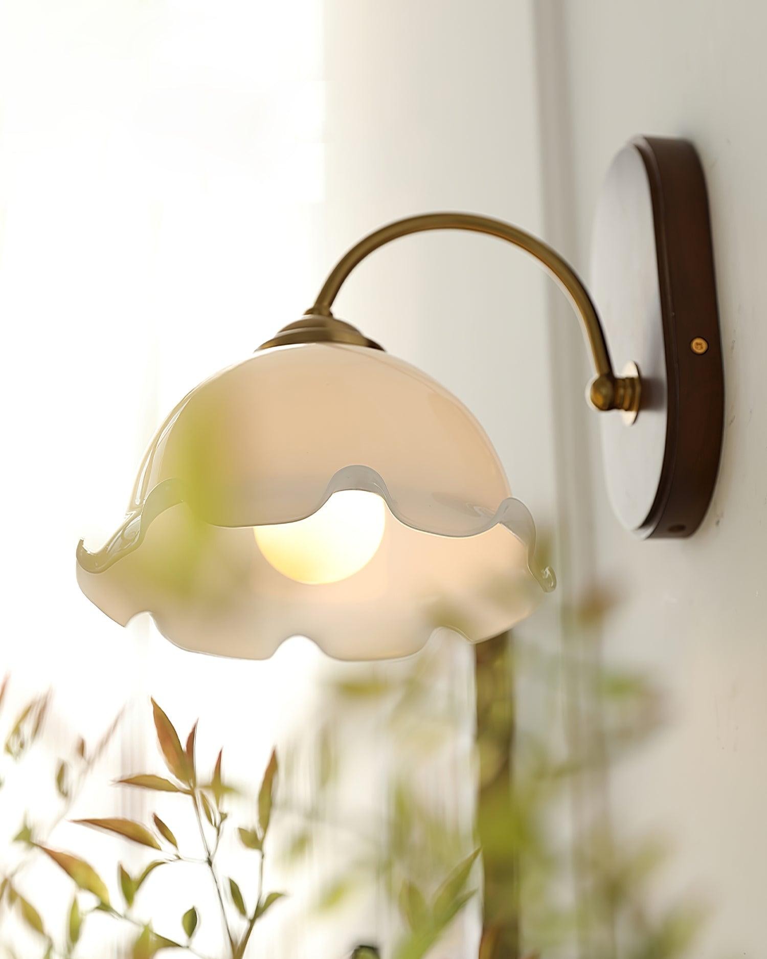 Vintage Flower Wall Lamp M208