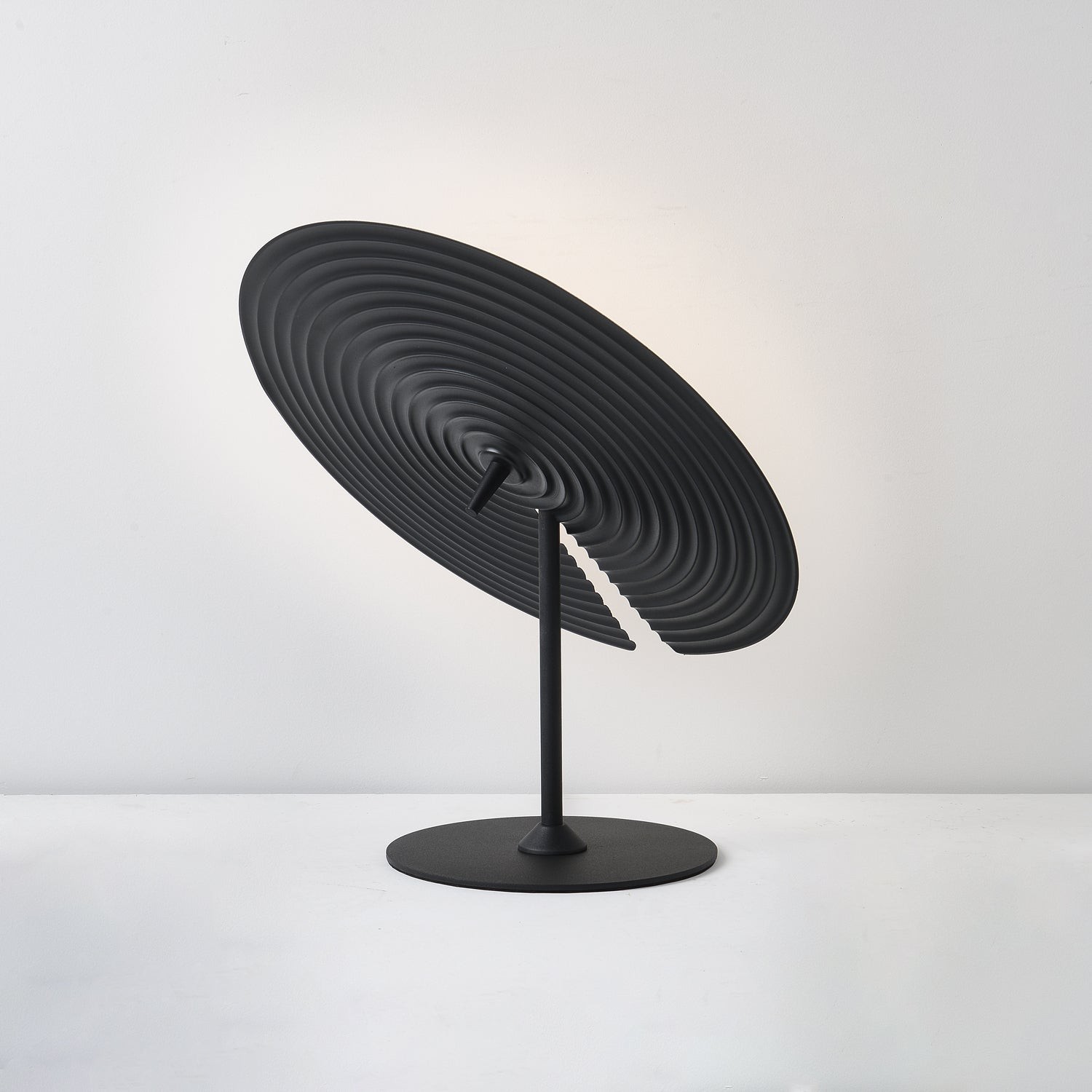 Modern Classic Record Table Lamp G39
