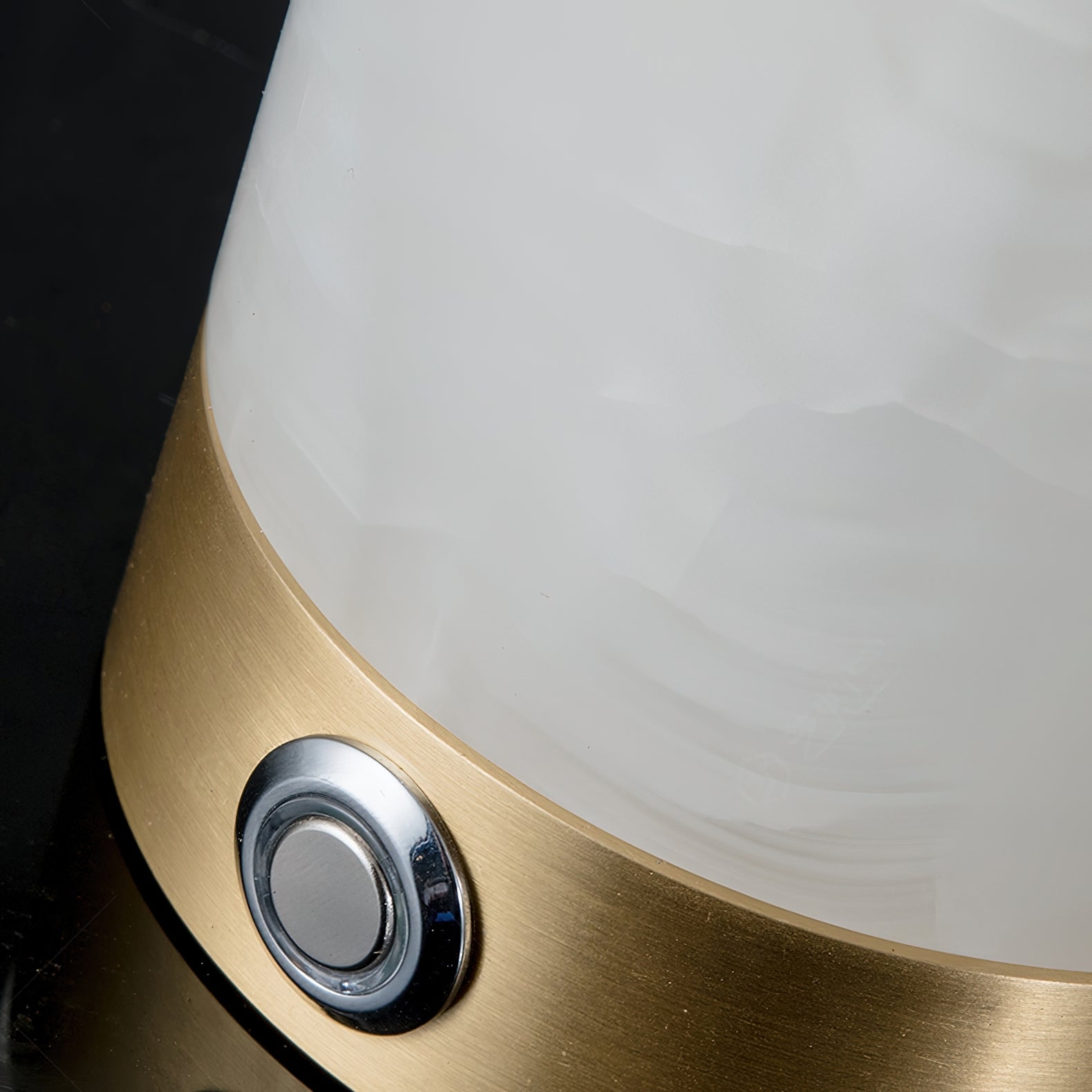 Totem Alabaster Table Lamp T1723