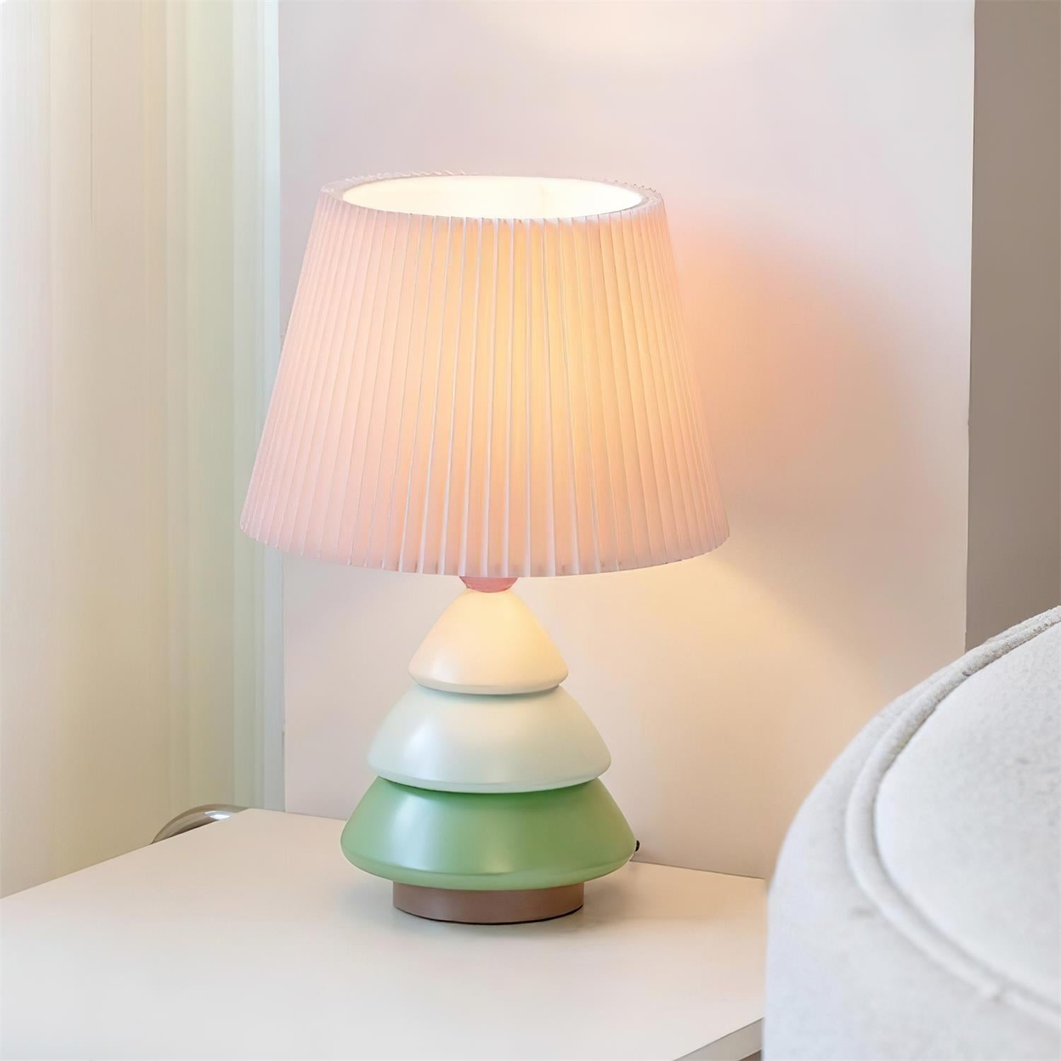 Luma Globe Table Lamp T1434
